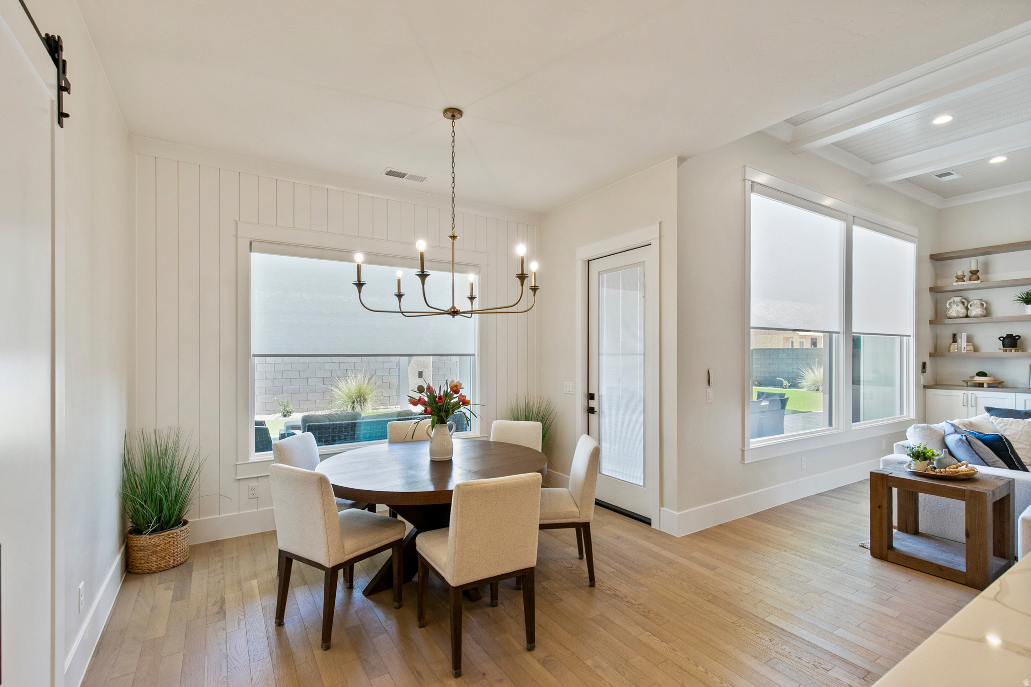 MOORLAND PARK 5 - Residential