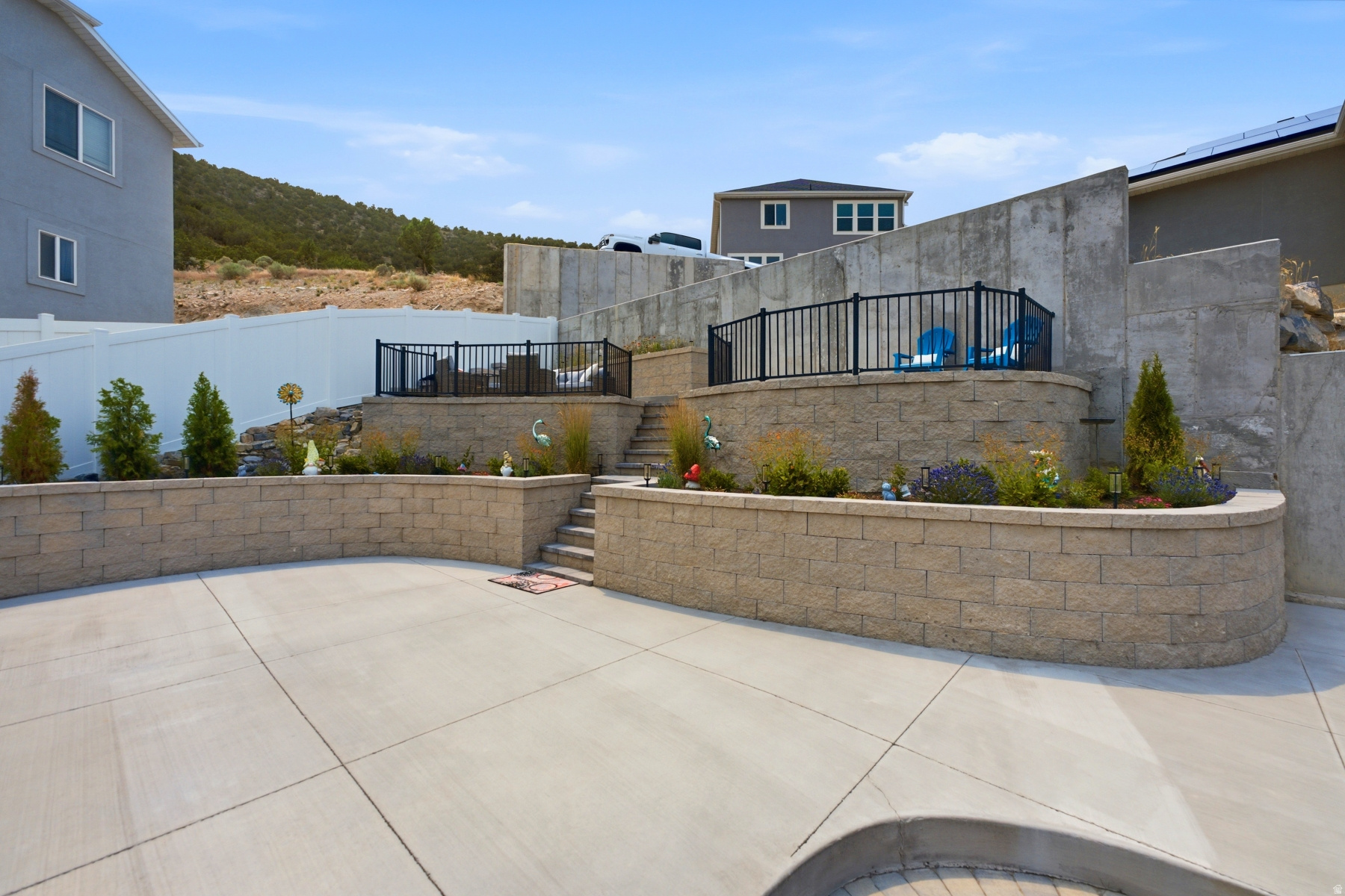 SKYLINE RIDGE - Residential