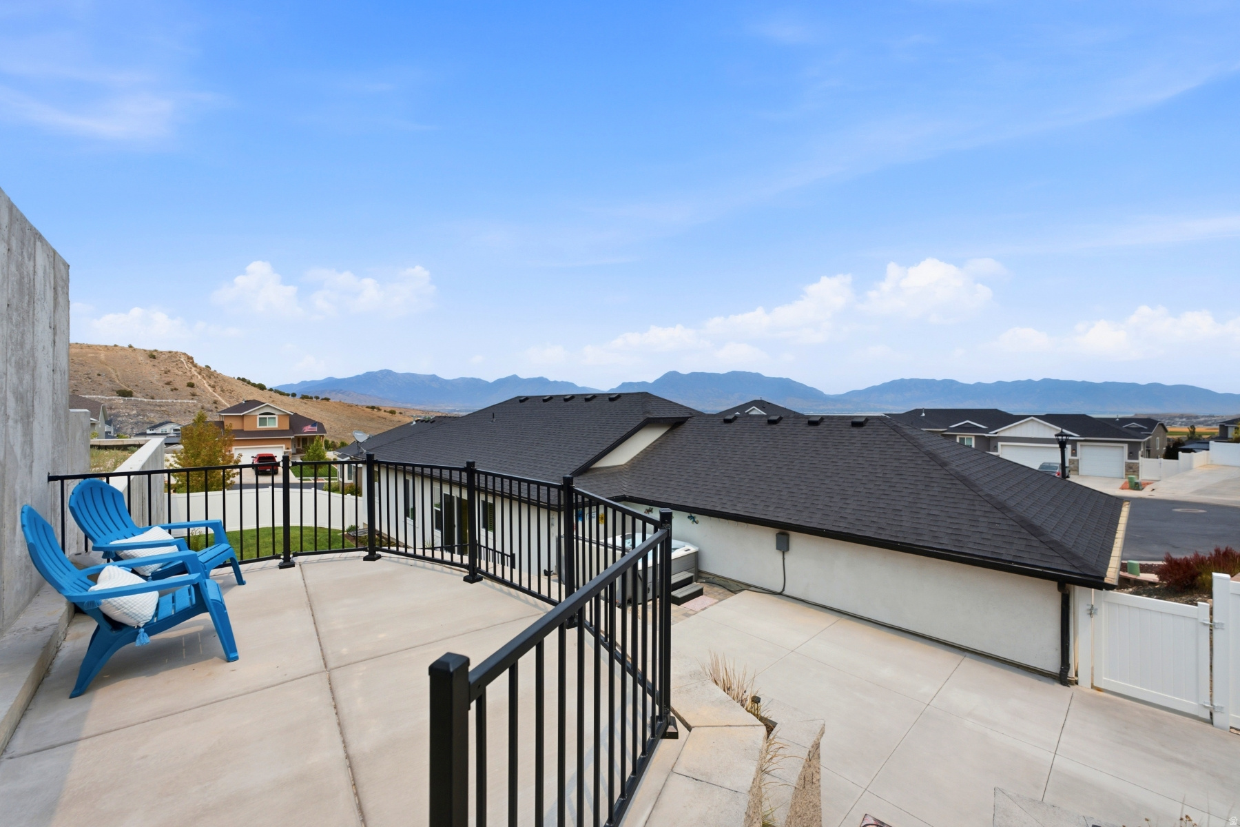 SKYLINE RIDGE - Residential