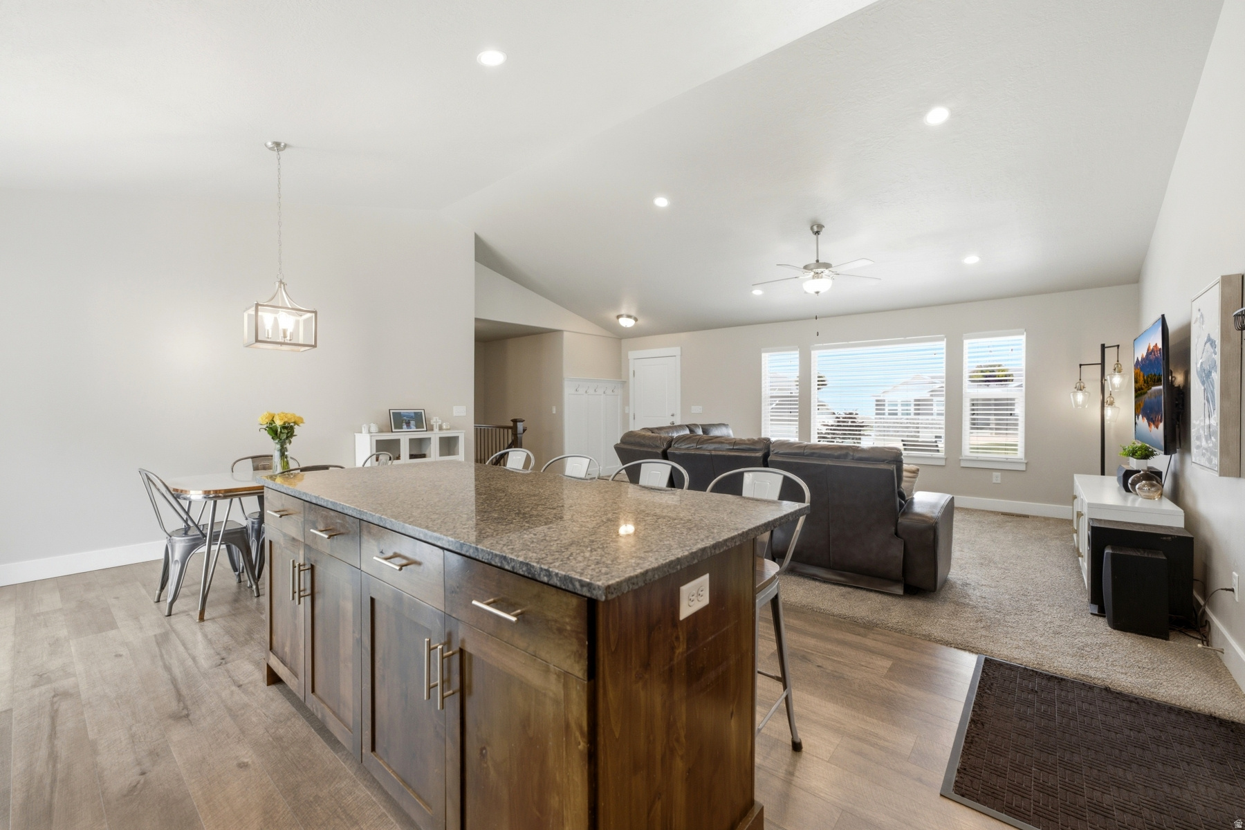 SKYLINE RIDGE - Residential