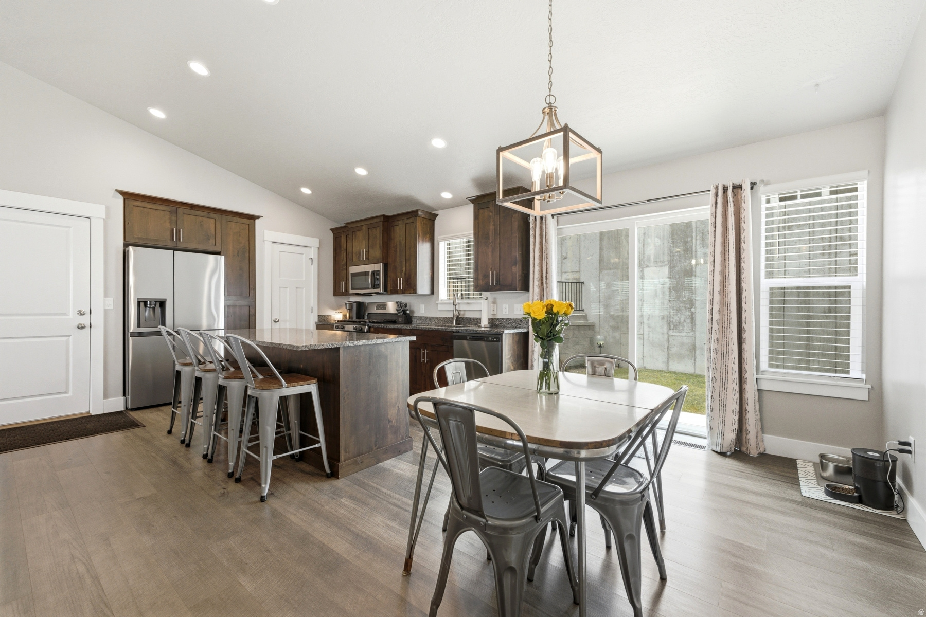 SKYLINE RIDGE - Residential