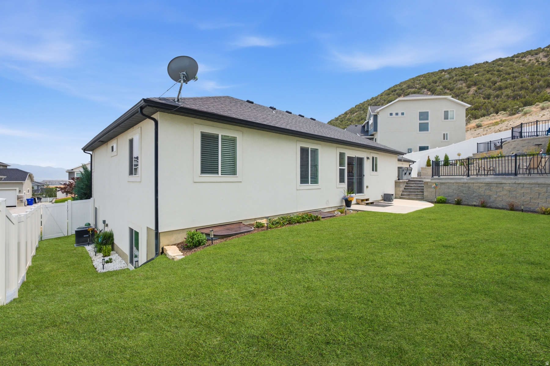 SKYLINE RIDGE - Residential