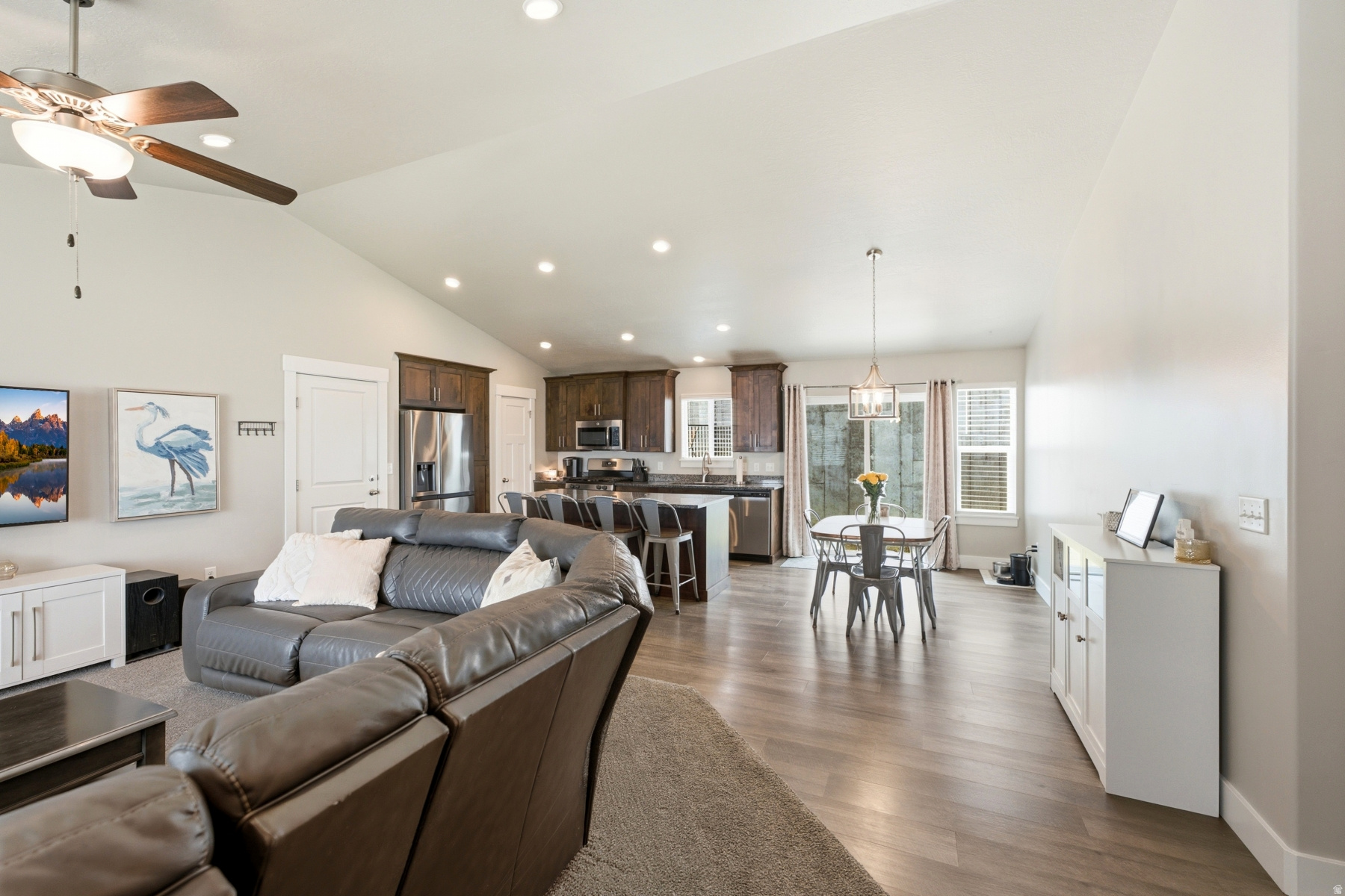 SKYLINE RIDGE - Residential