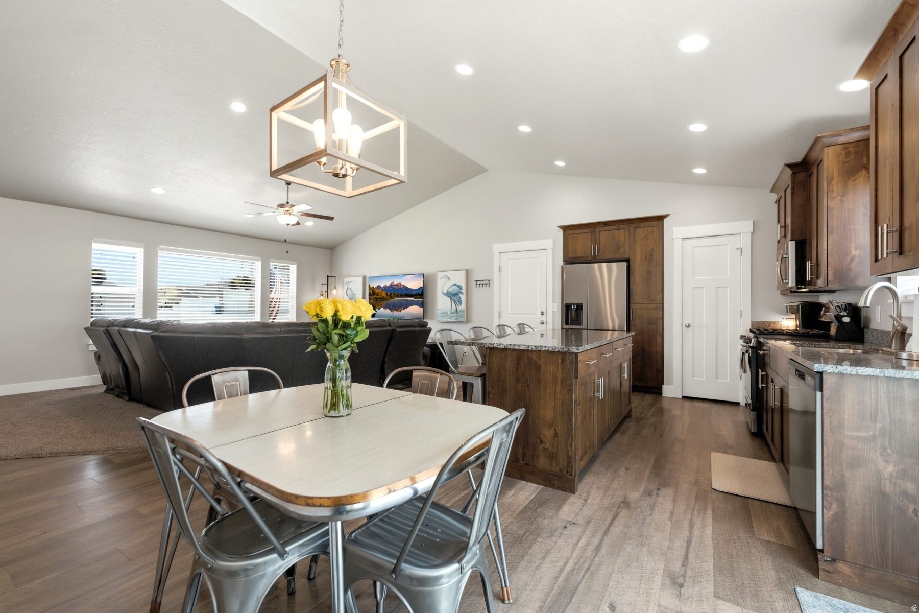 SKYLINE RIDGE - Residential