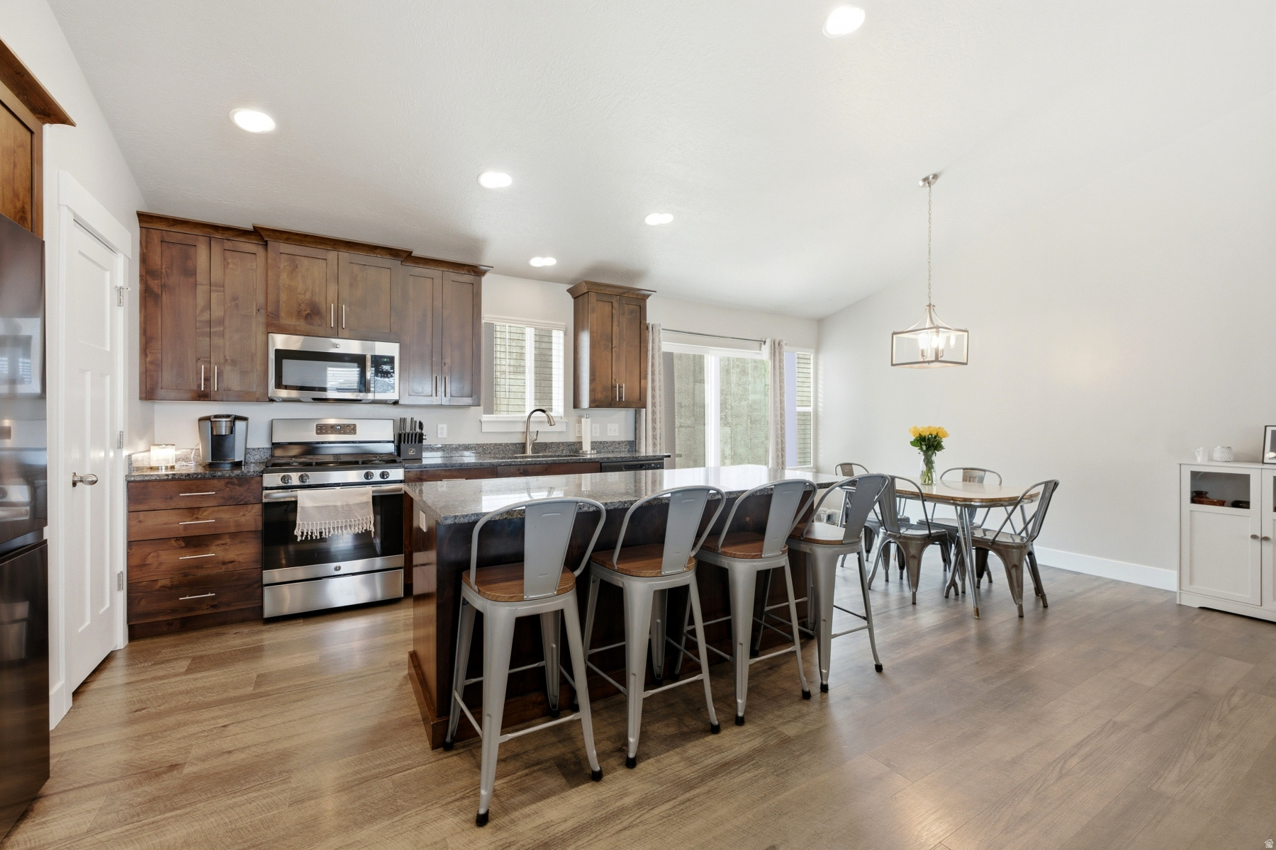 SKYLINE RIDGE - Residential