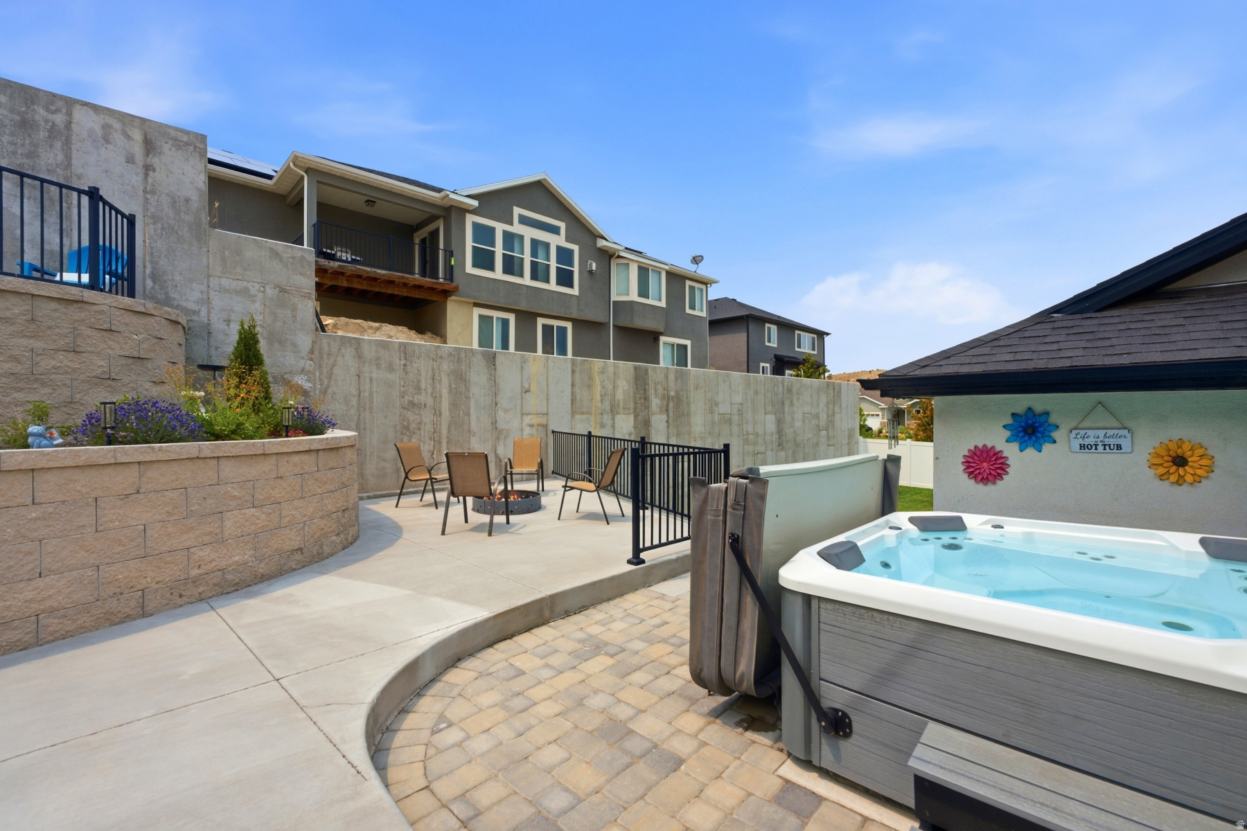 SKYLINE RIDGE - Residential