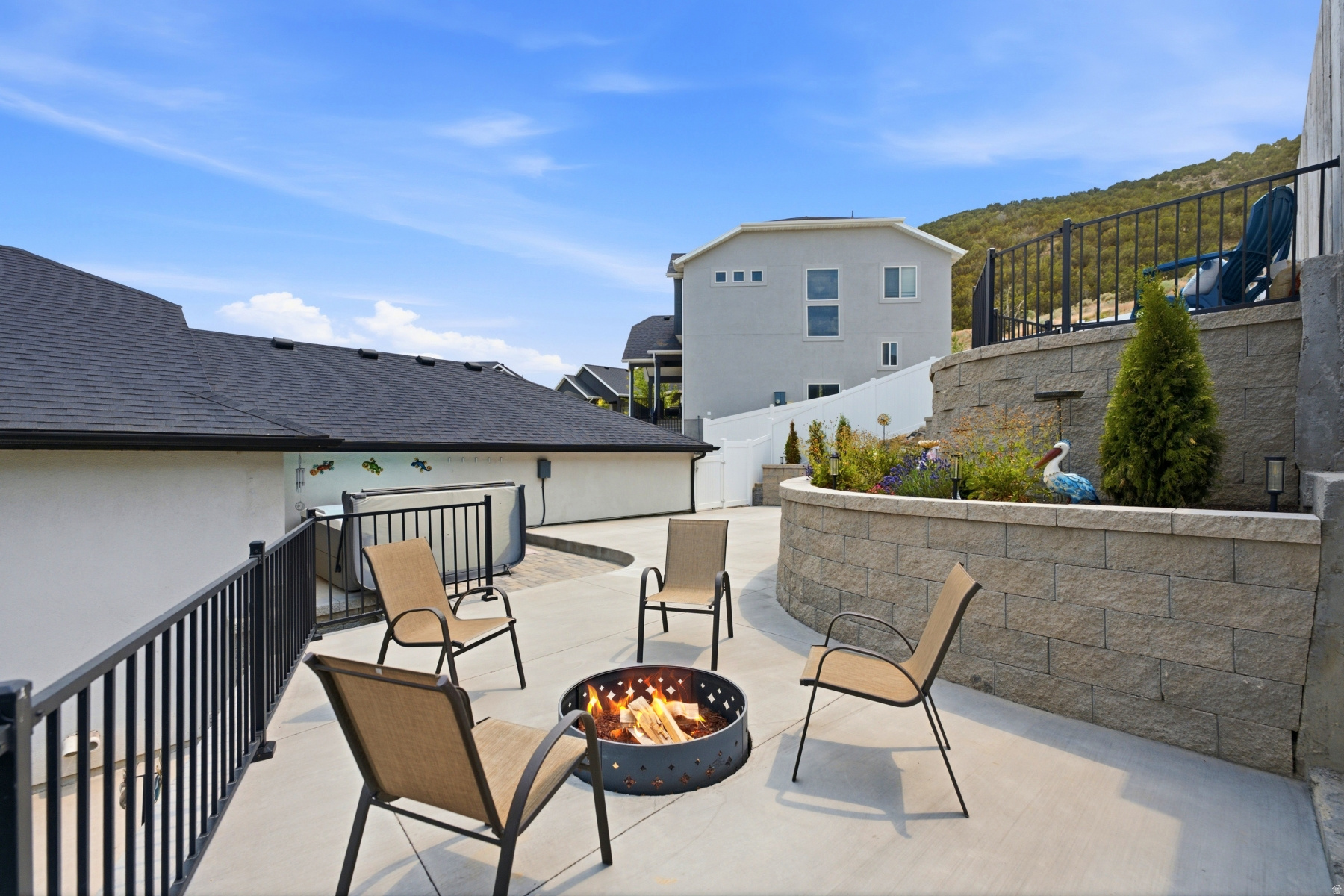 SKYLINE RIDGE - Residential