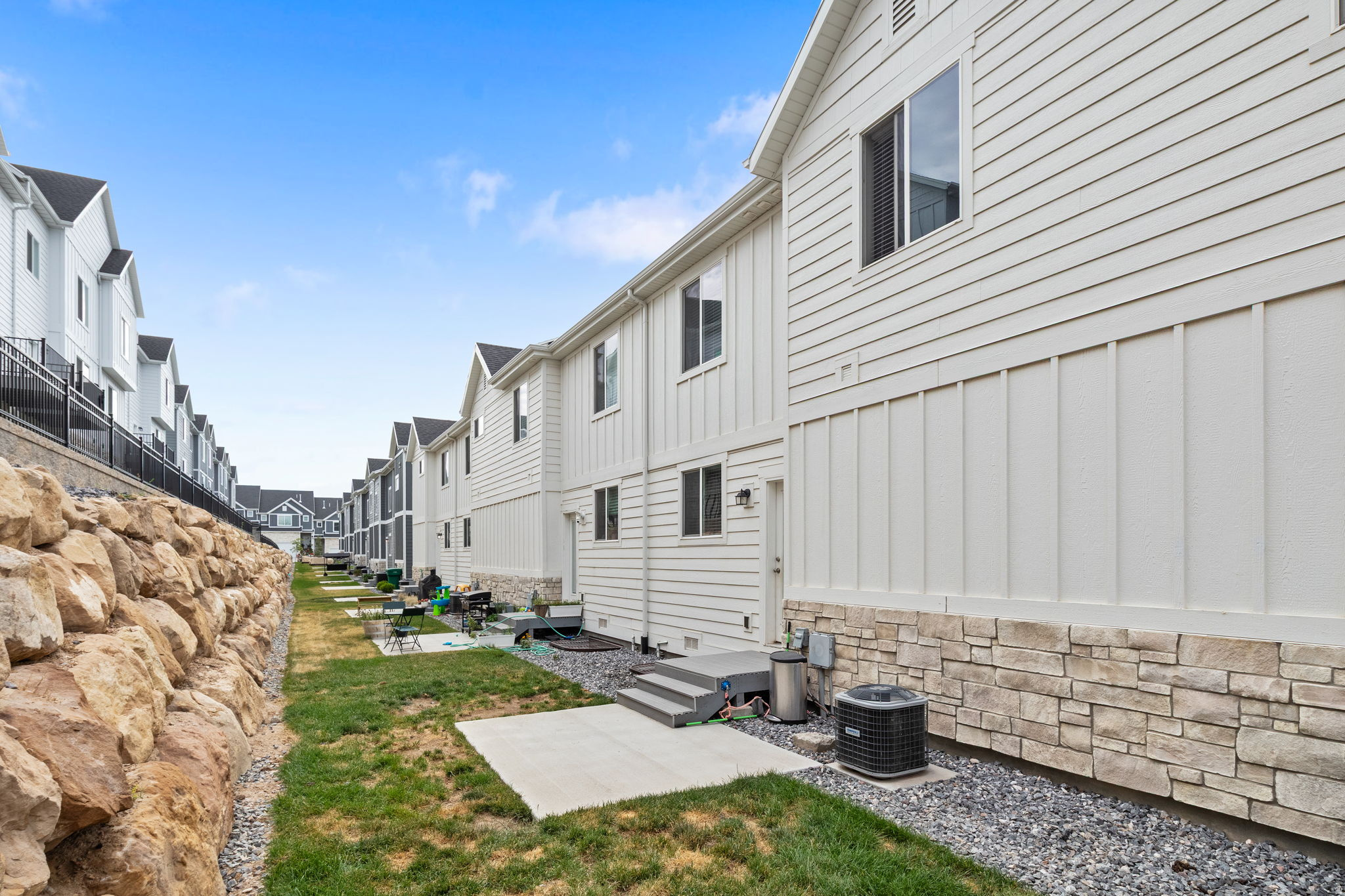 RIDGE - Residential