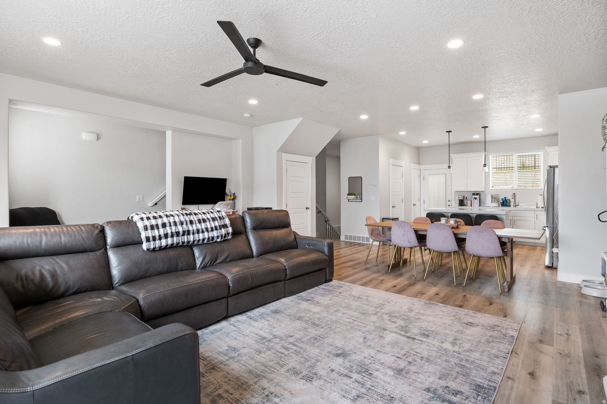 RIDGE - Residential