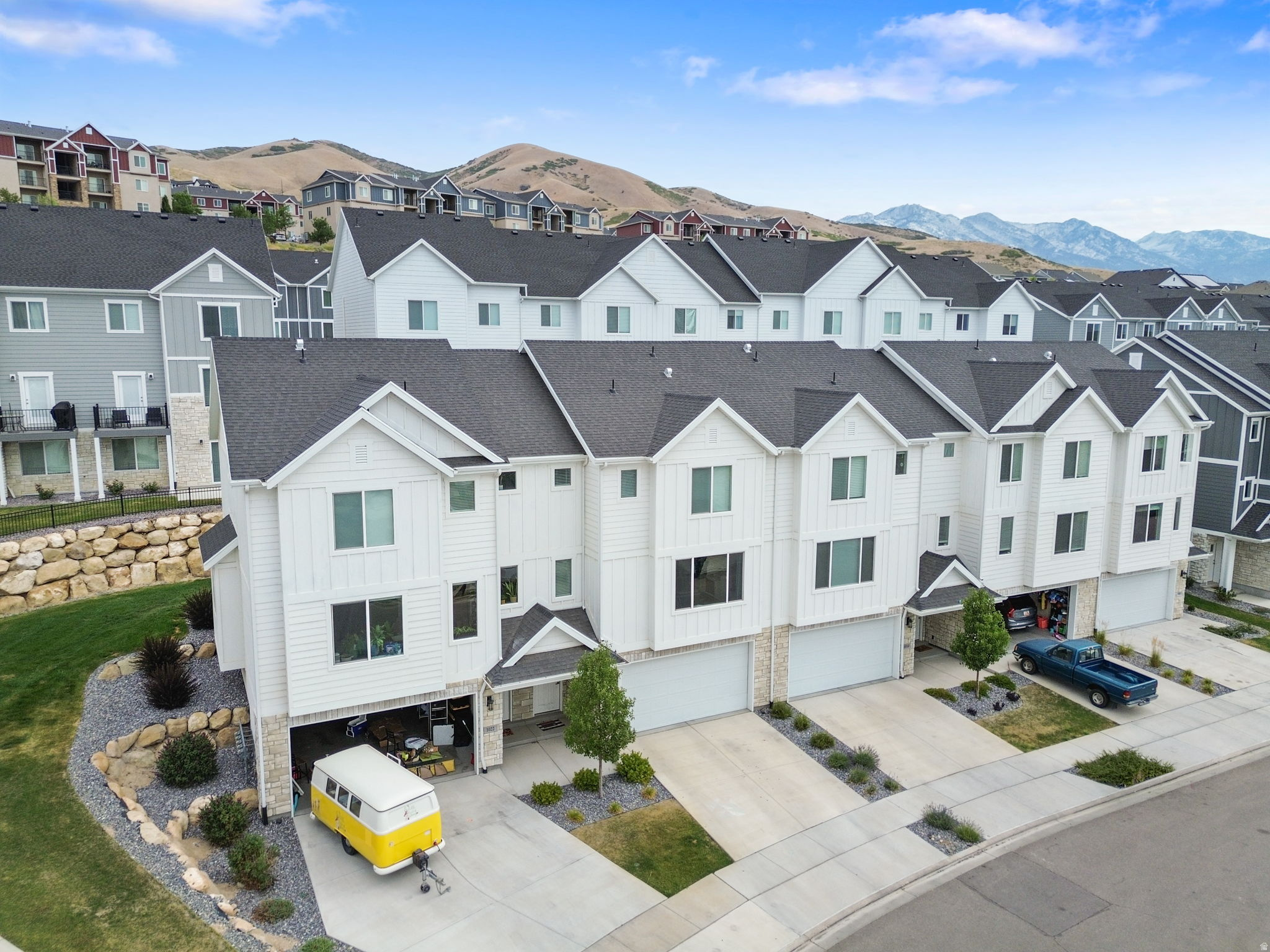 RIDGE - Residential