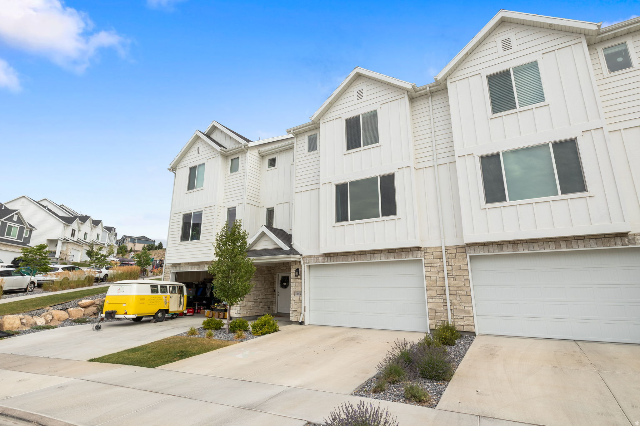 RIDGE - Residential