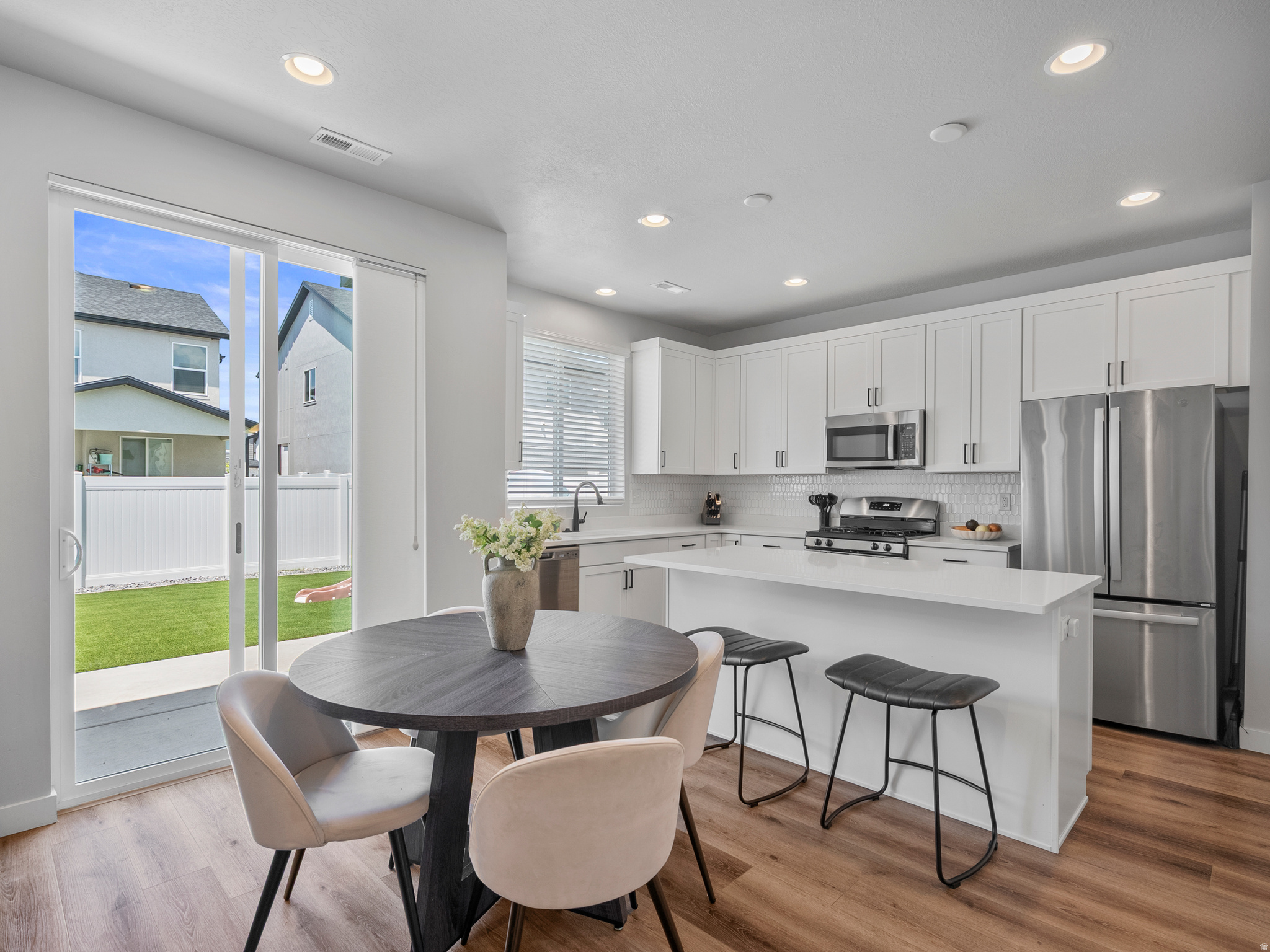 SHORELINE EAST SUBDIVISION PHASE 2 - Residential