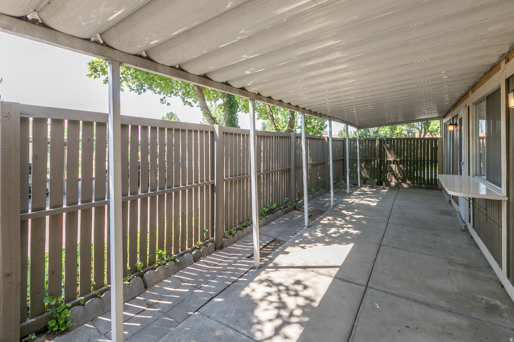 THREE FOUNTAINS - Residential