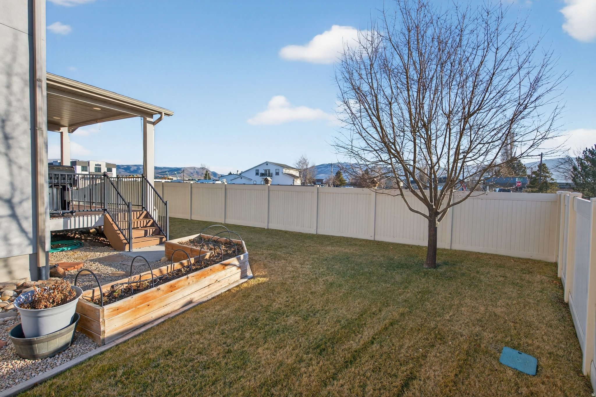 VALLEY STATION - Residential