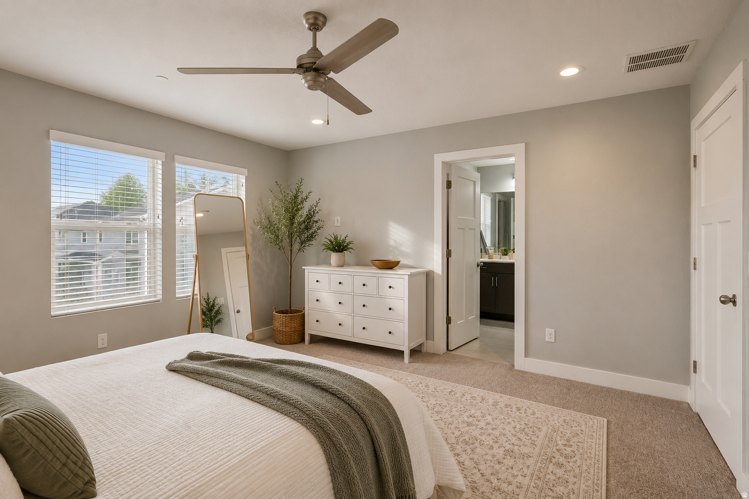 CREEKSIDE - Residential