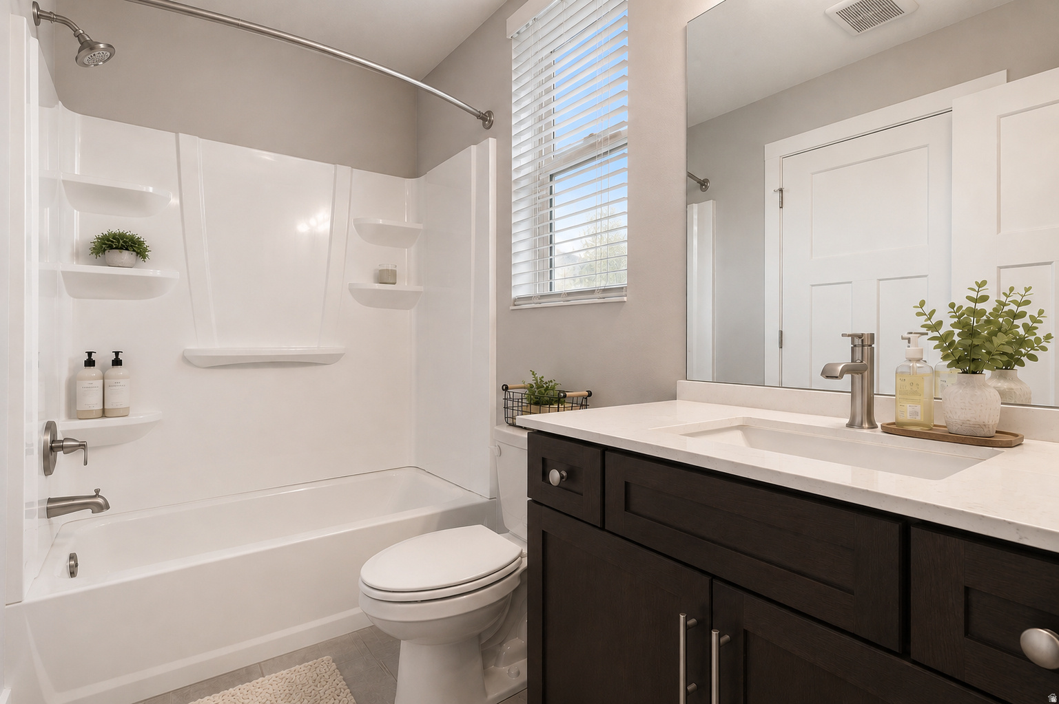 CREEKSIDE - Residential