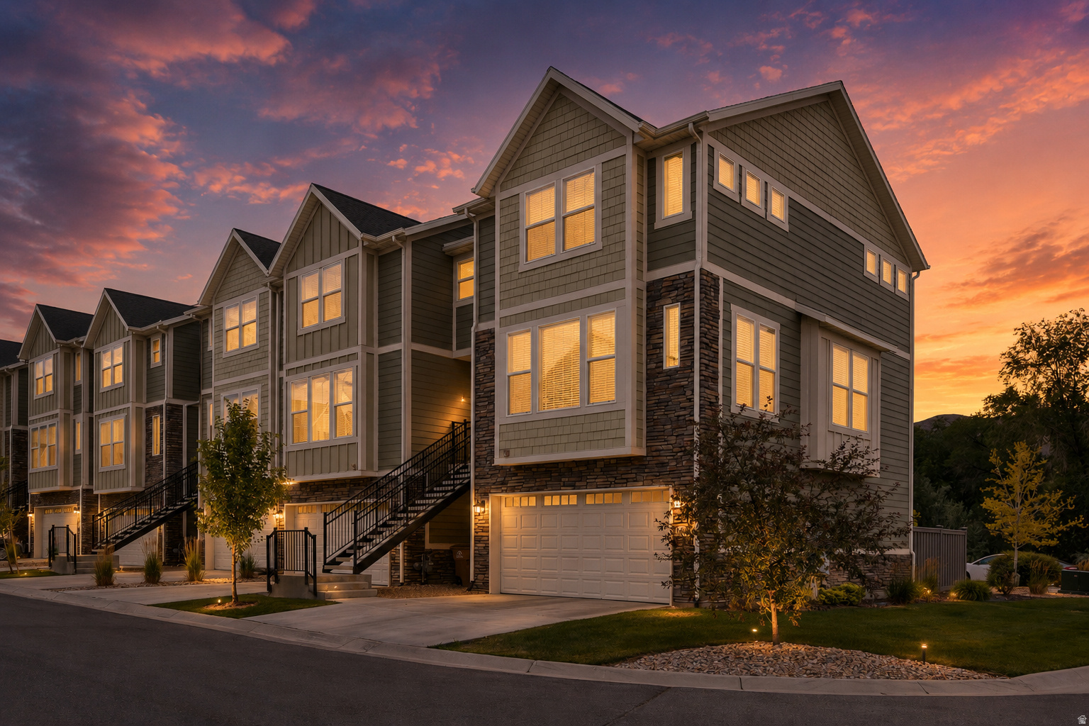 CREEKSIDE - Residential