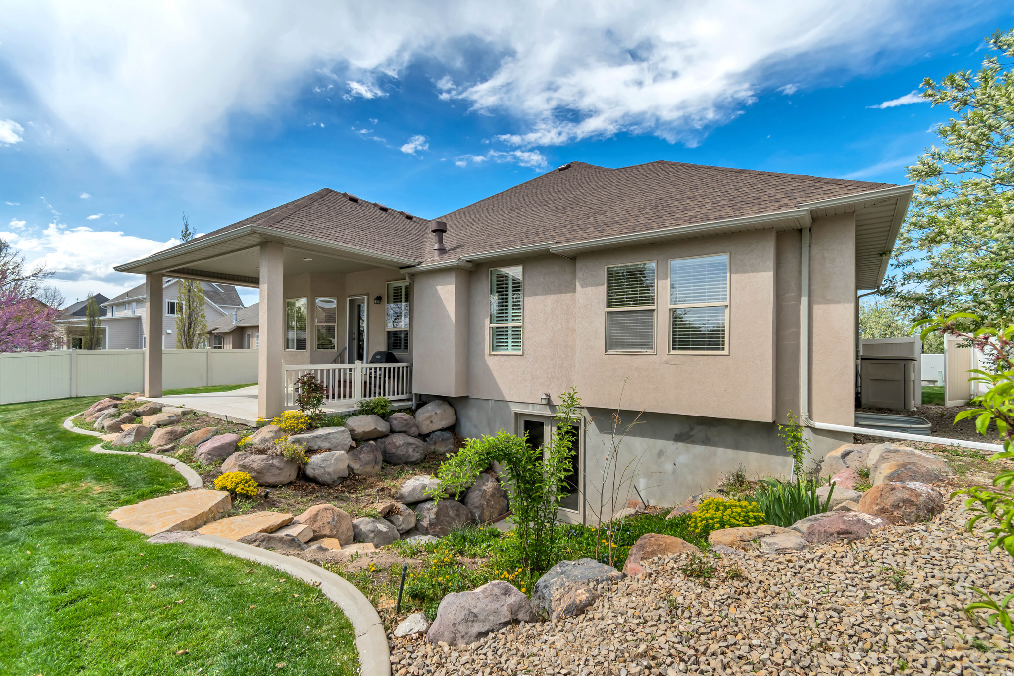FOX GATE FARMS - Residential