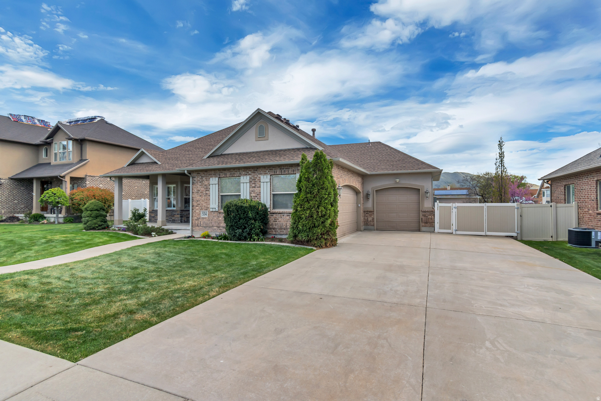 FOX GATE FARMS - Residential