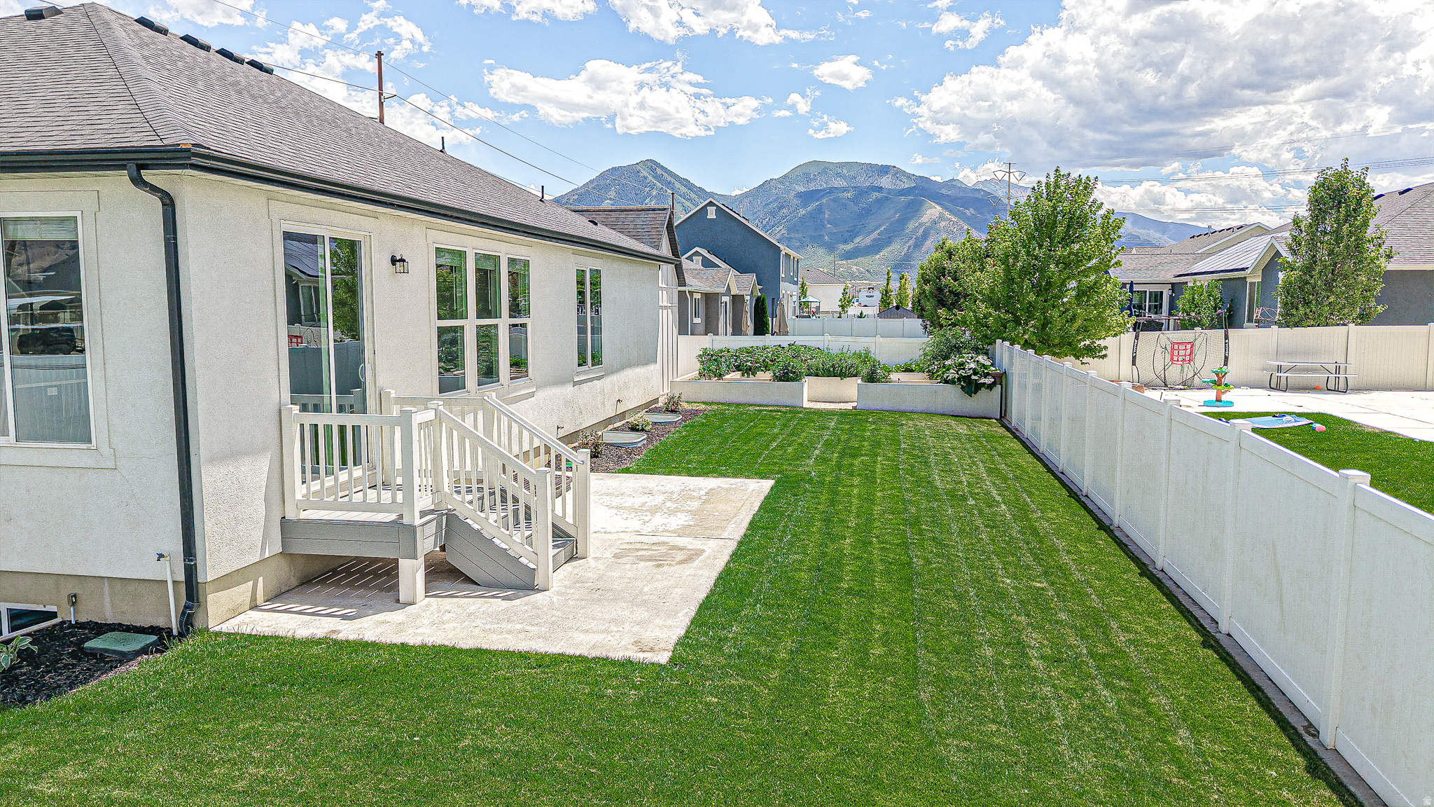 MAPLE MOUNTAIN - Residential