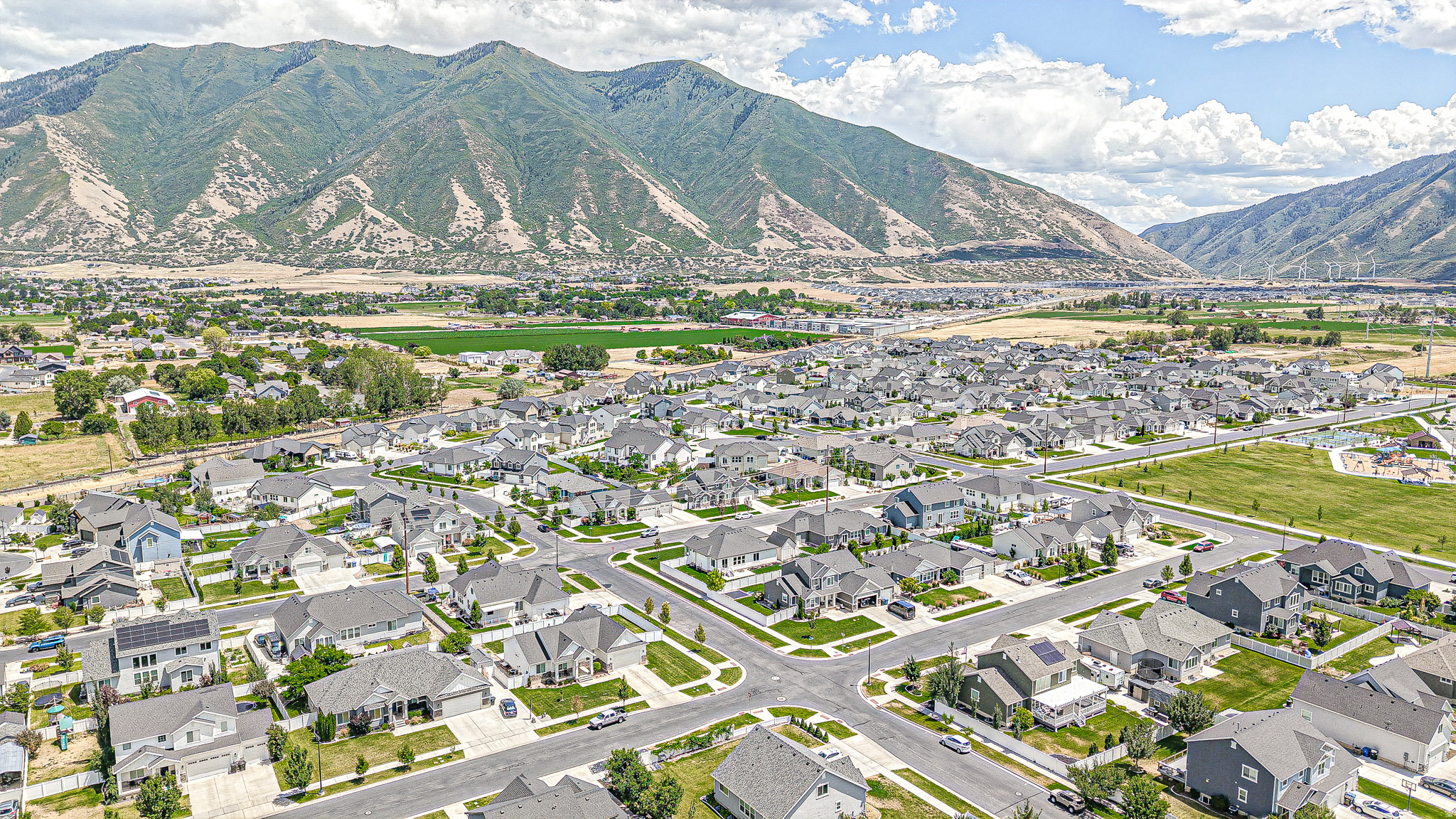 MAPLE MOUNTAIN - Residential