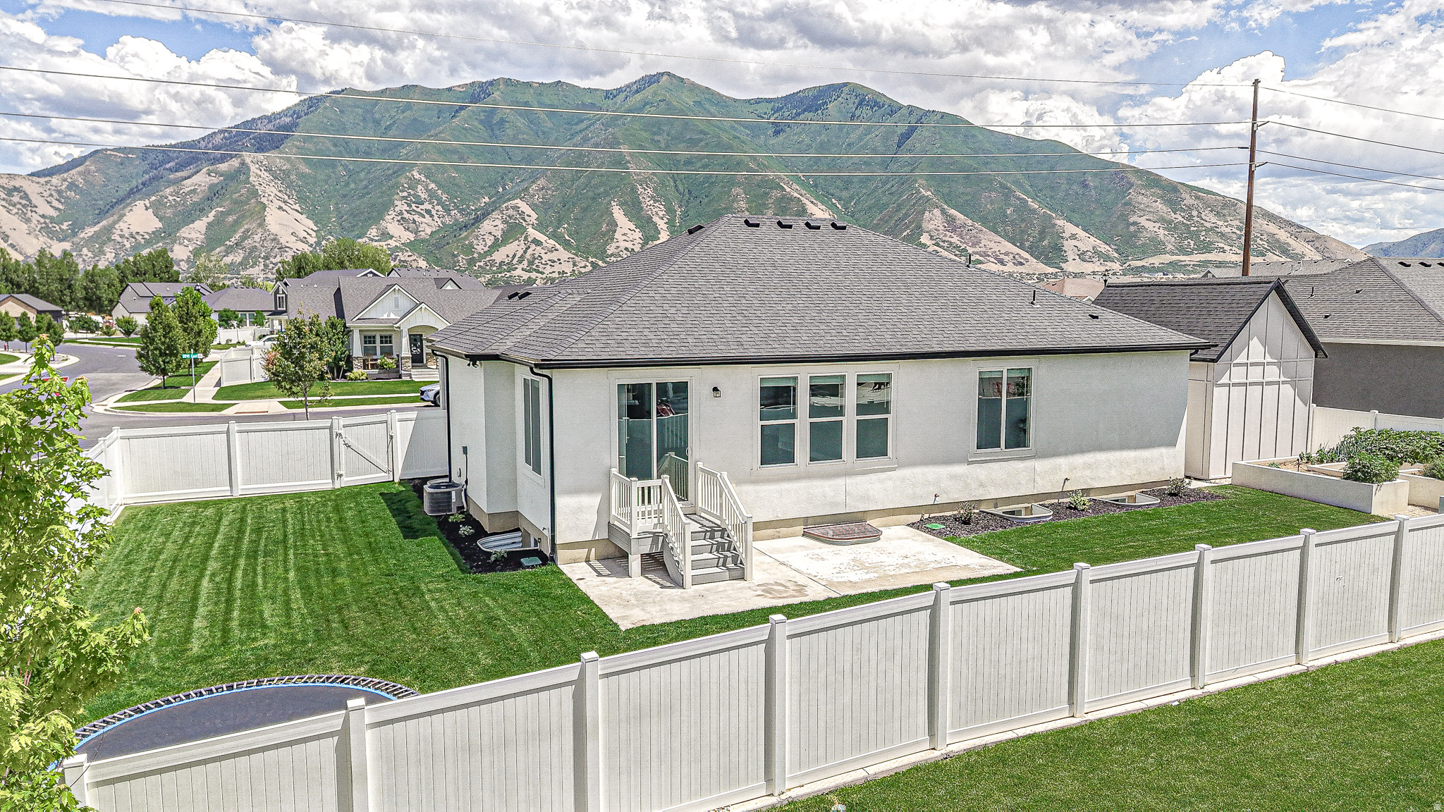 MAPLE MOUNTAIN - Residential