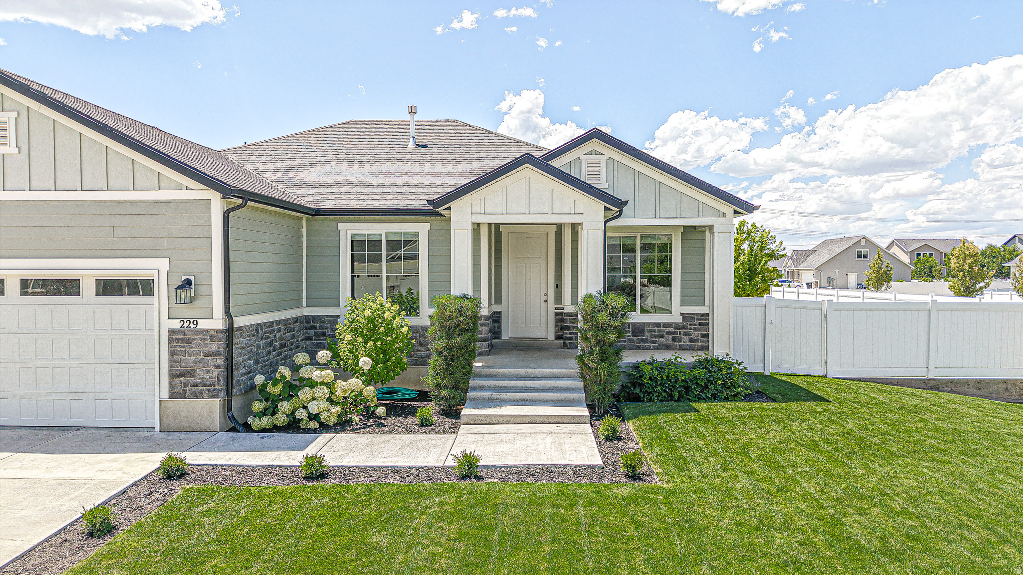 MAPLE MOUNTAIN - Residential