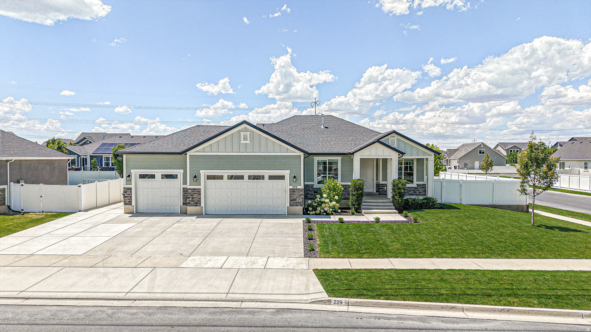 MAPLE MOUNTAIN - Residential