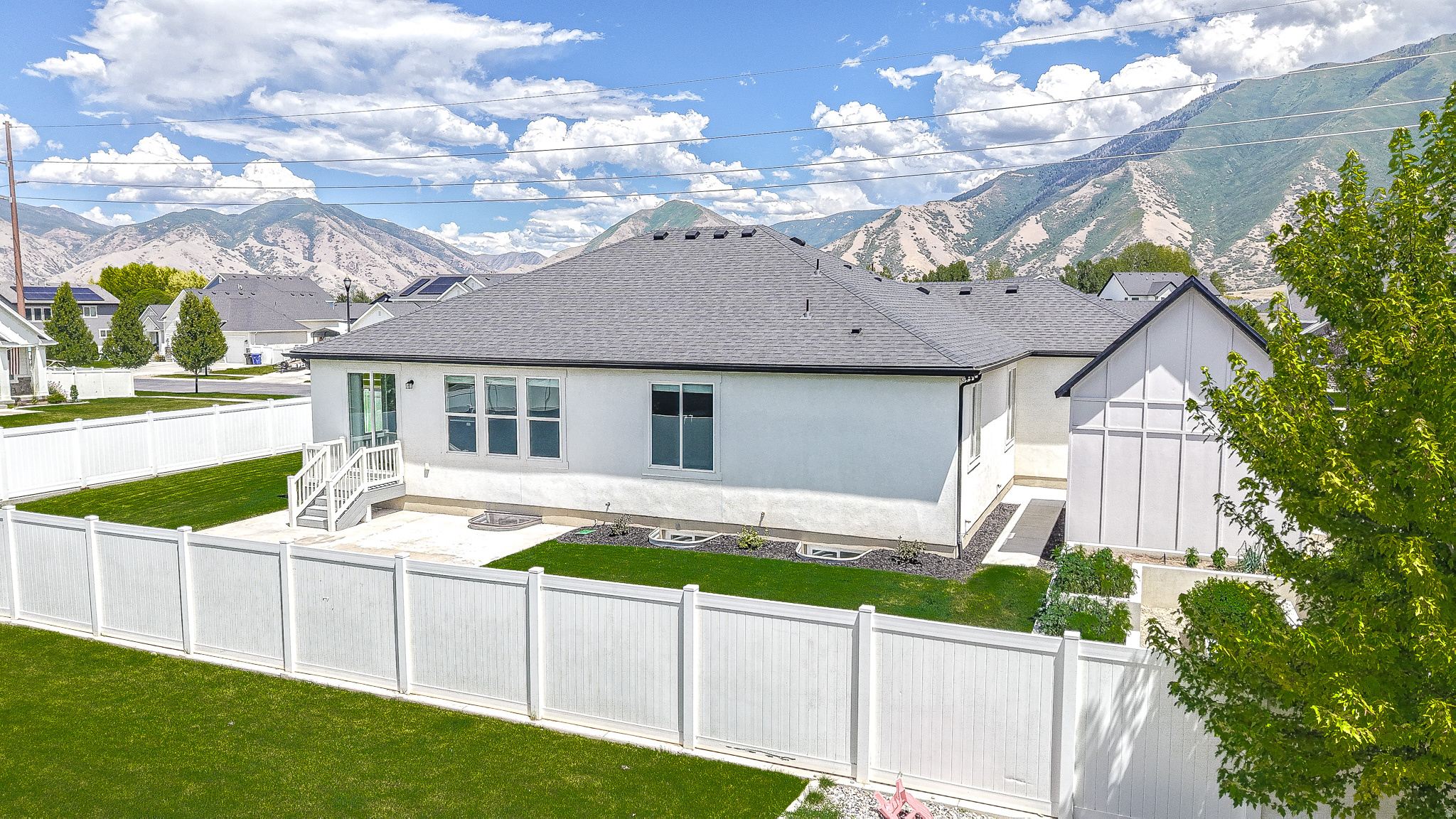 MAPLE MOUNTAIN - Residential