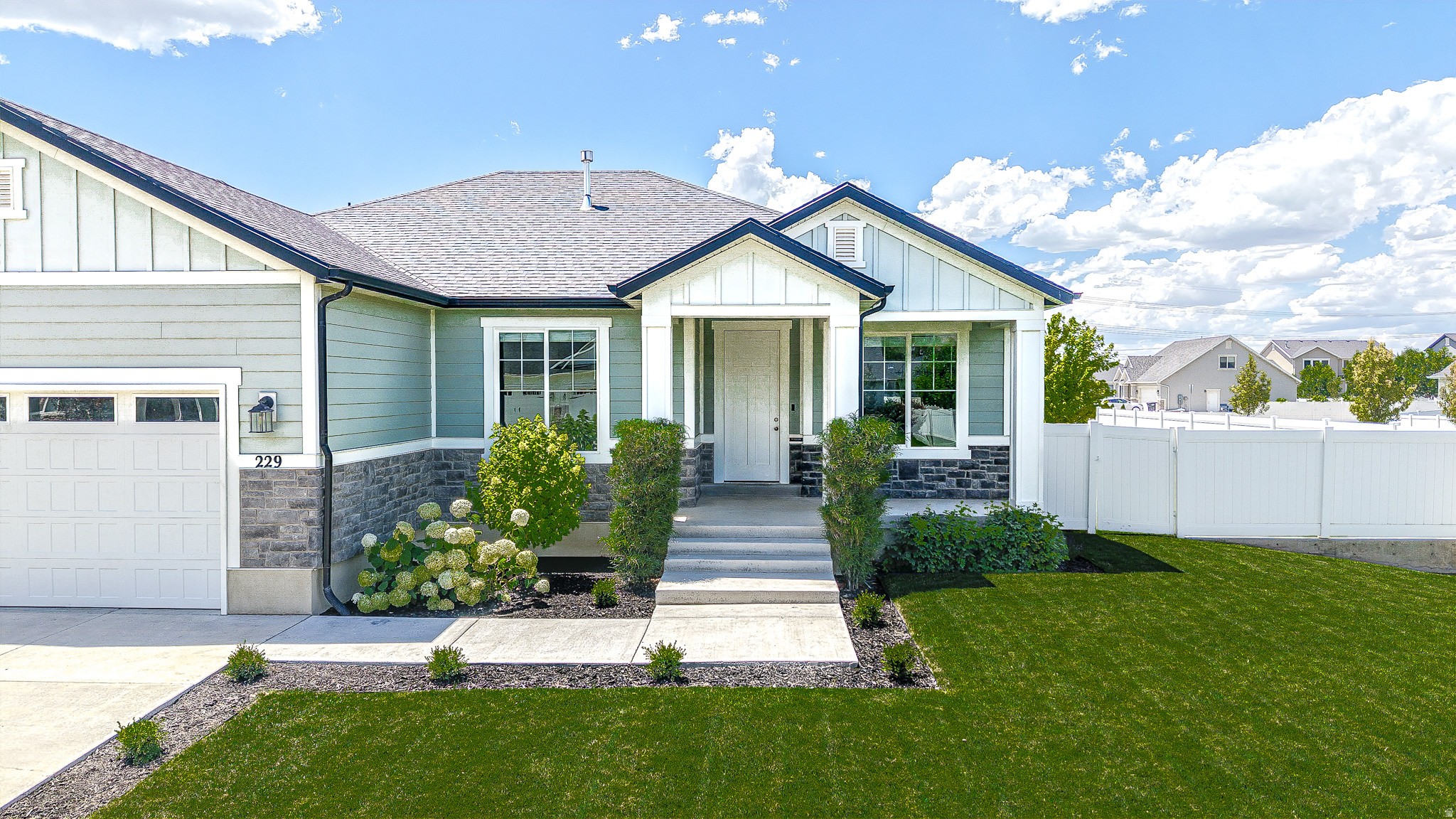 MAPLE MOUNTAIN - Residential