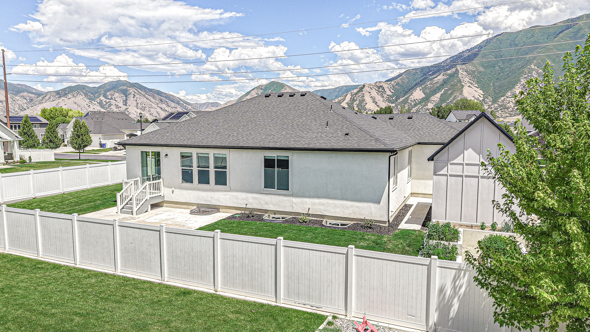 MAPLE MOUNTAIN - Residential