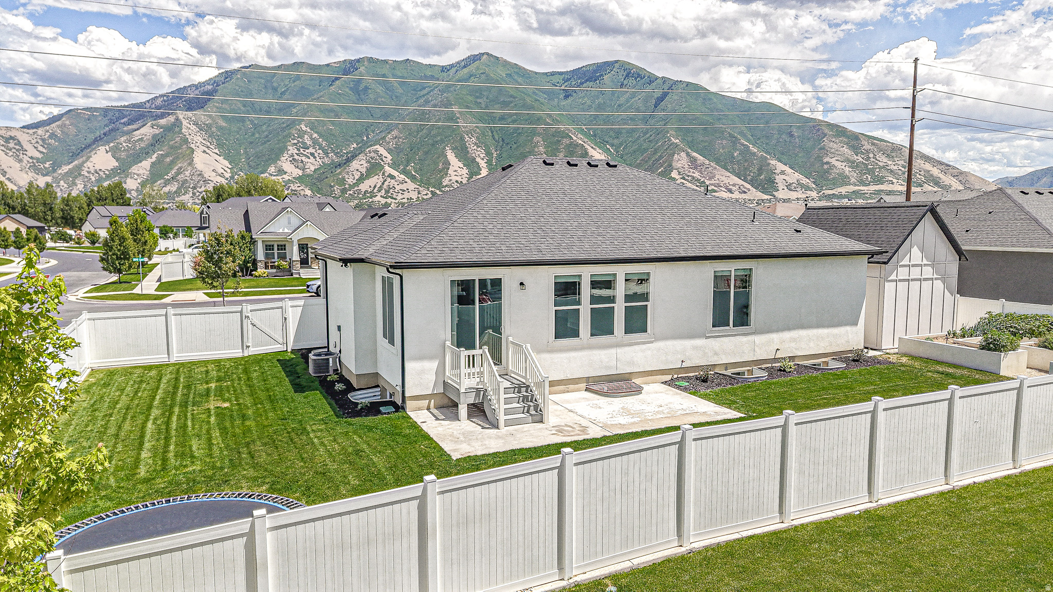 MAPLE MOUNTAIN - Residential