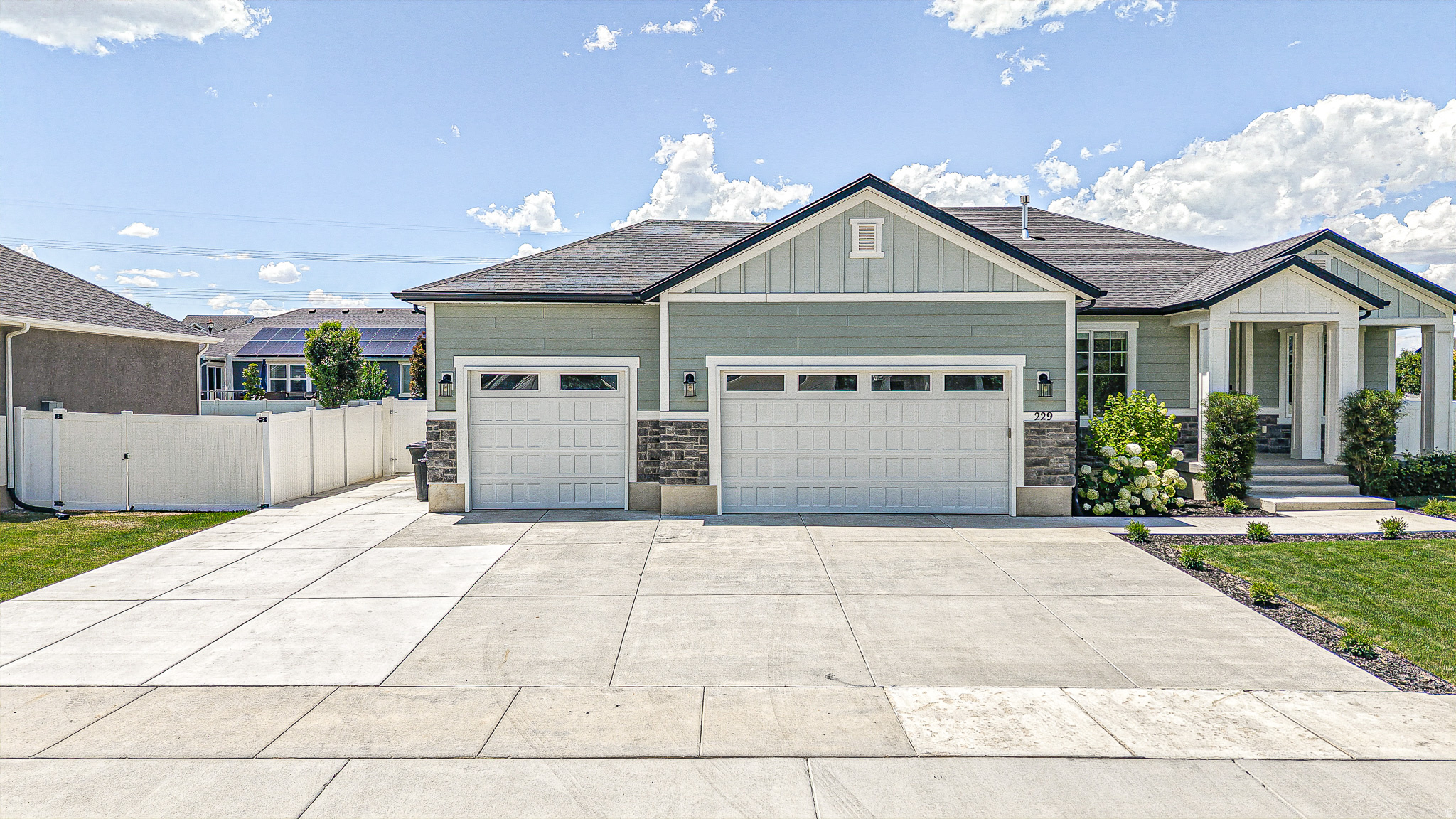 MAPLE MOUNTAIN - Residential