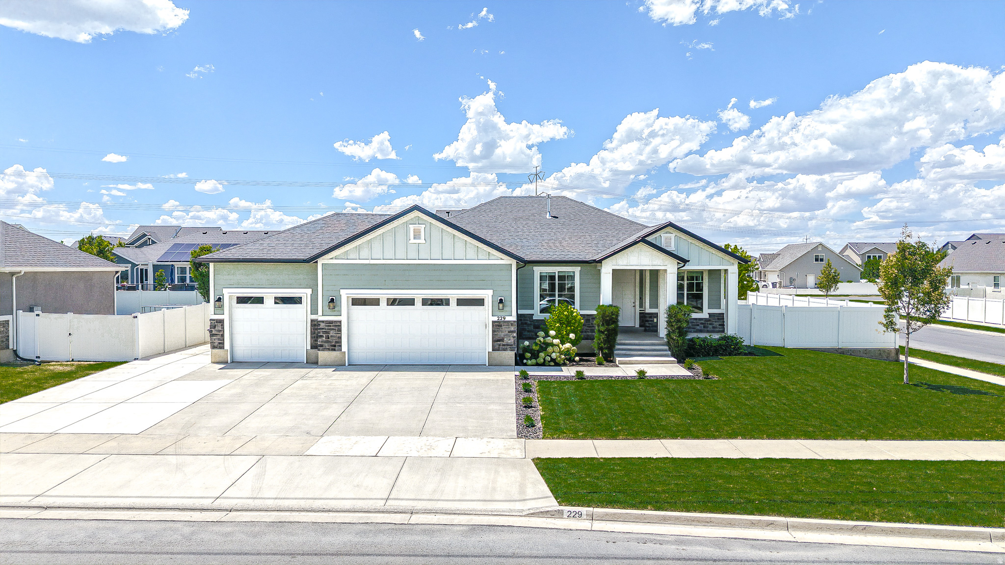 MAPLE MOUNTAIN - Residential