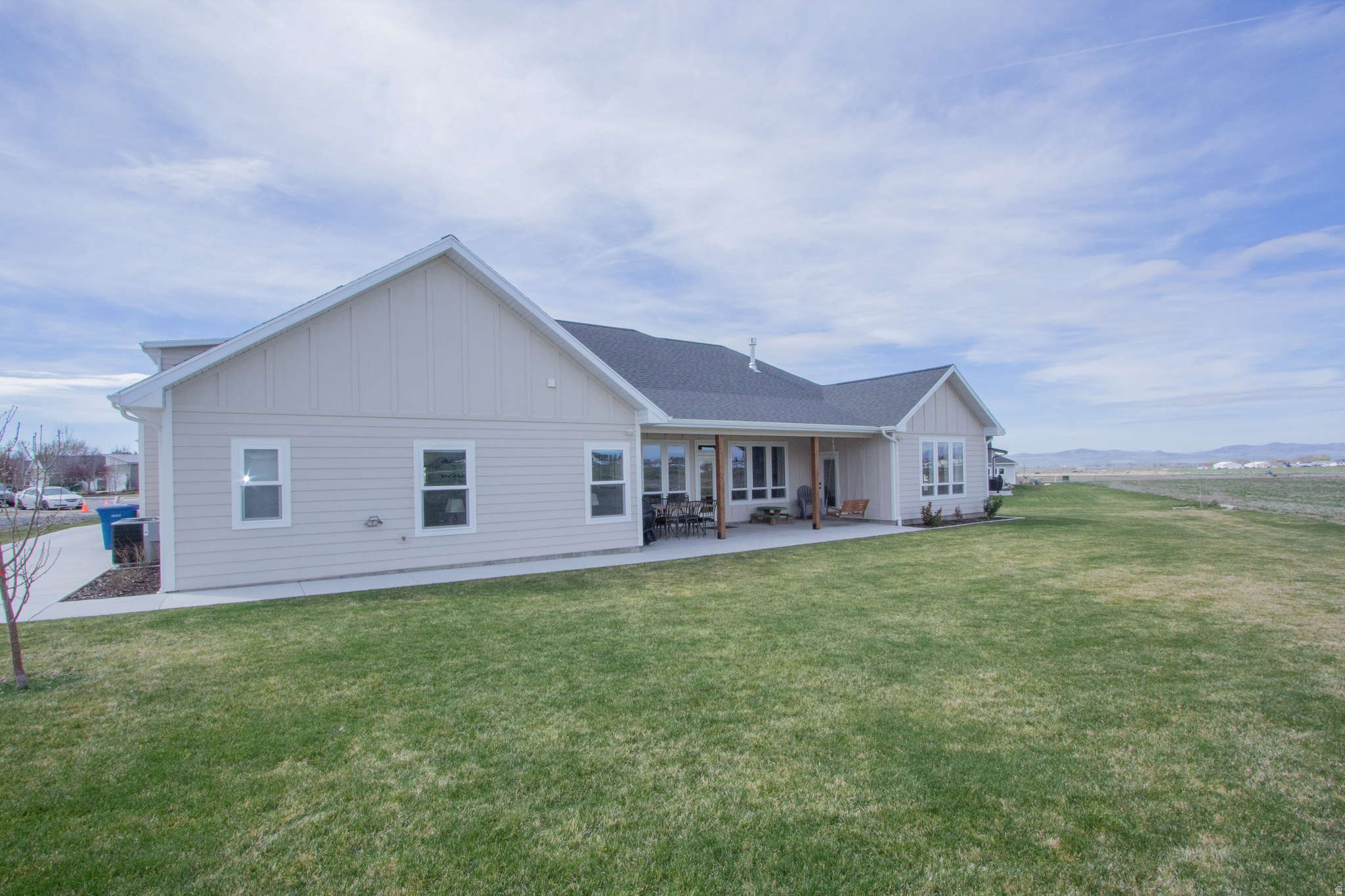 HAWK CREST - Residential