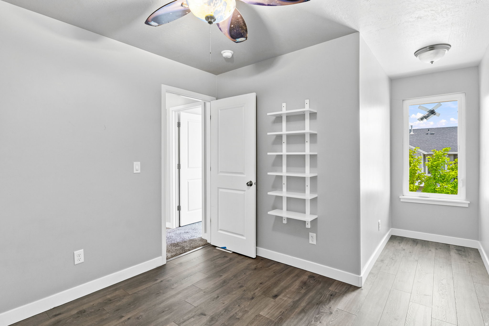 YOSEMITE PARK LOFTS - Residential