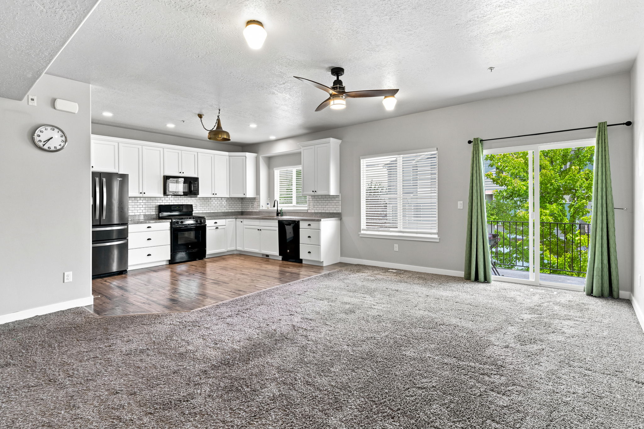 YOSEMITE PARK LOFTS - Residential