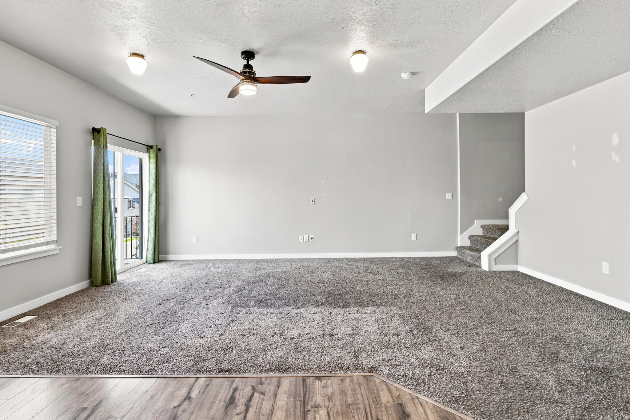 YOSEMITE PARK LOFTS - Residential