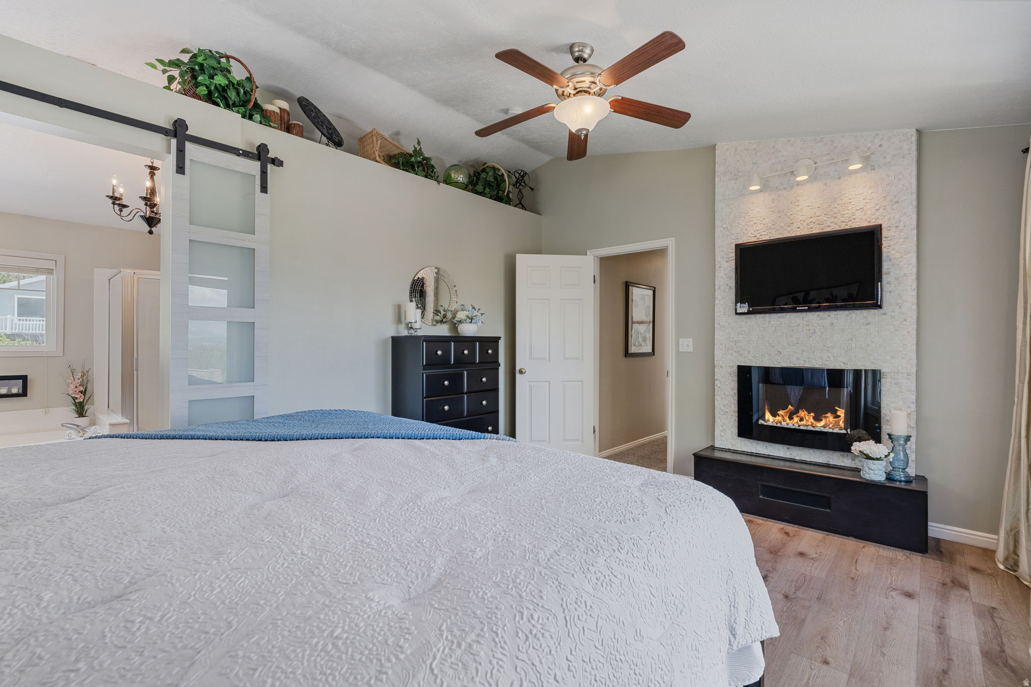 CENTENNIAL HEIGHTS - Residential