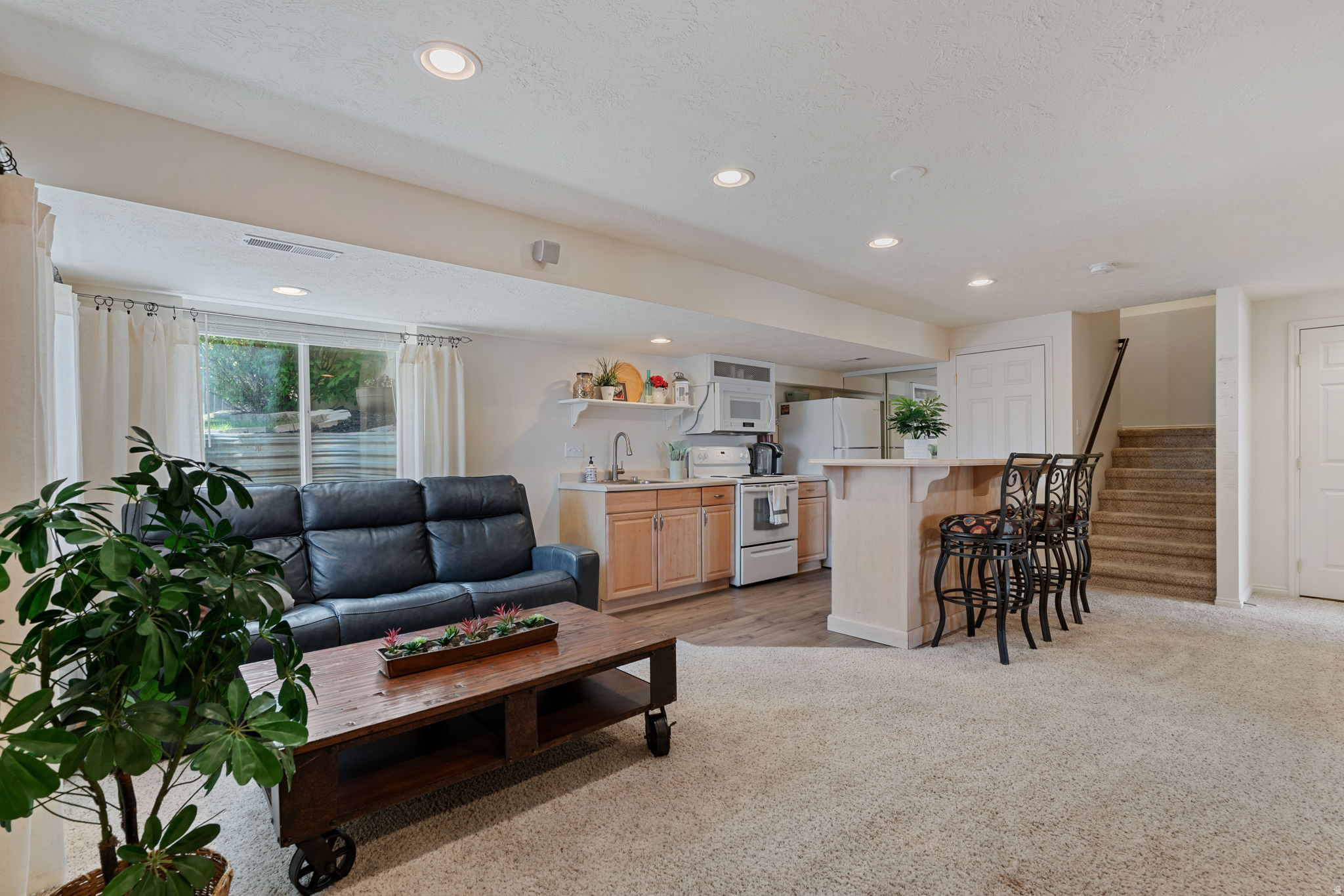 CENTENNIAL HEIGHTS - Residential