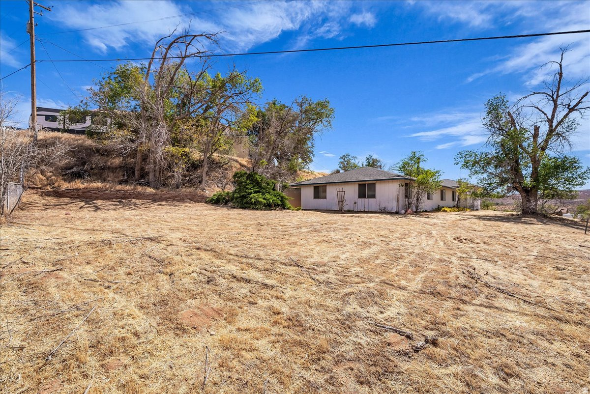 LA VERKIN FIELD SUR LOT 74 - Residential