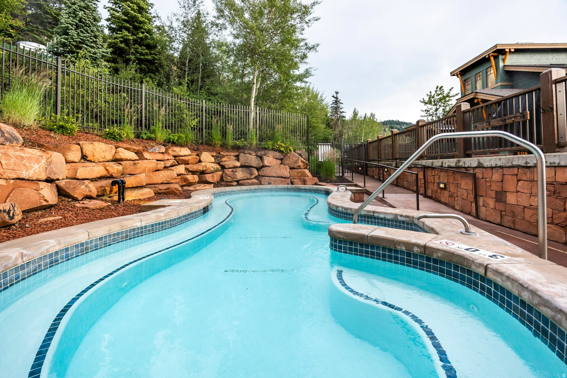 LODGES AT DEER VALLEY - Residential