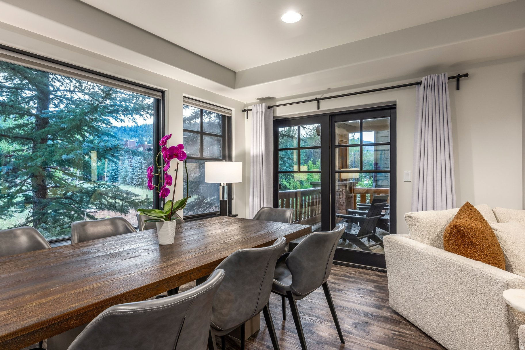 LODGES AT DEER VALLEY - Residential