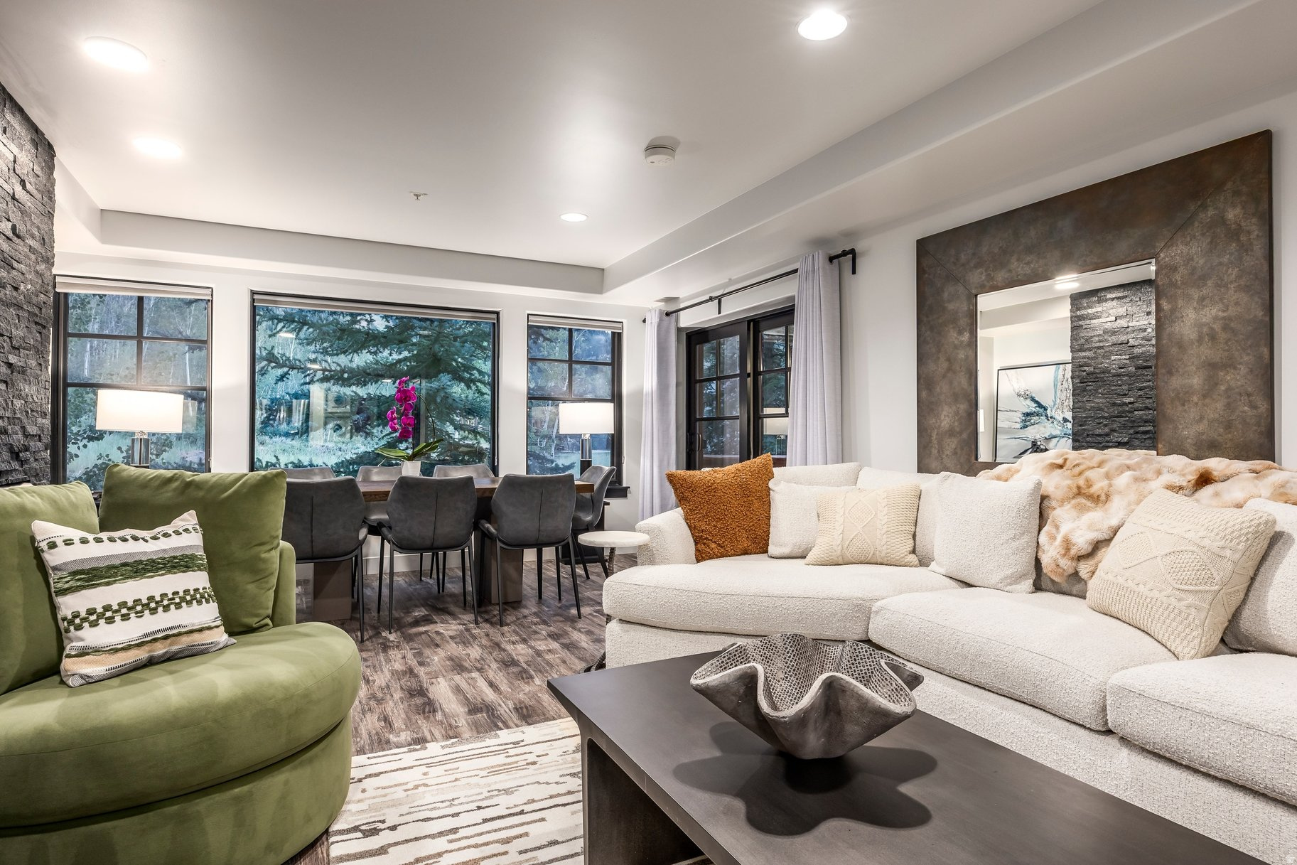 LODGES AT DEER VALLEY - Residential