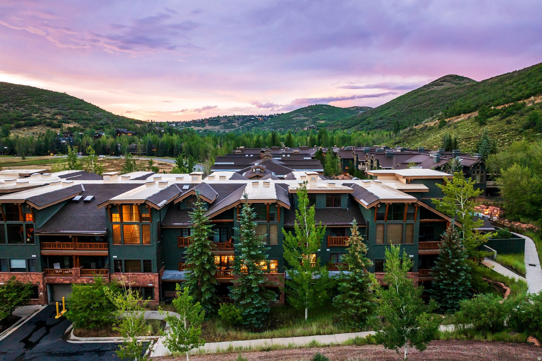LODGES AT DEER VALLEY - Residential
