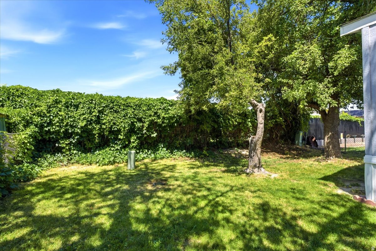 MEADOWBROOK VILLAGE MOBILE HOME PARK - Residential