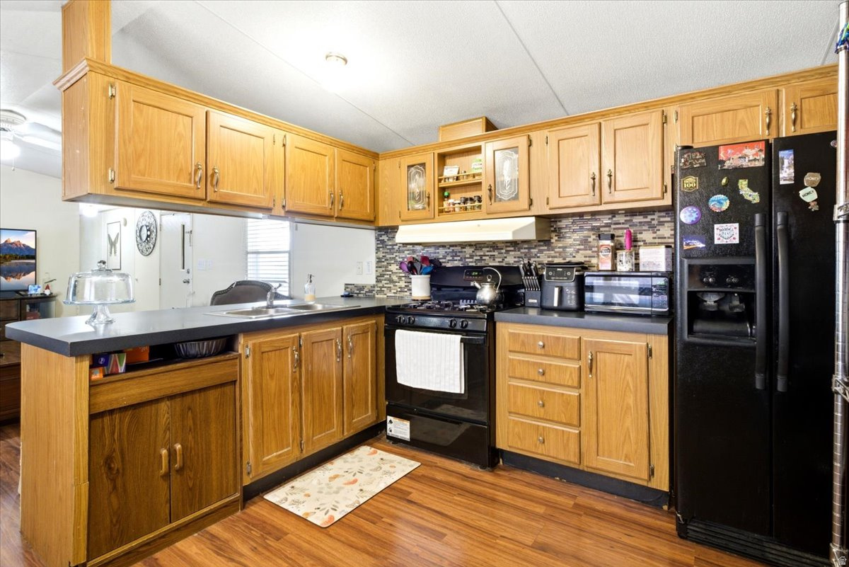 MEADOWBROOK VILLAGE MOBILE HOME PARK - Residential