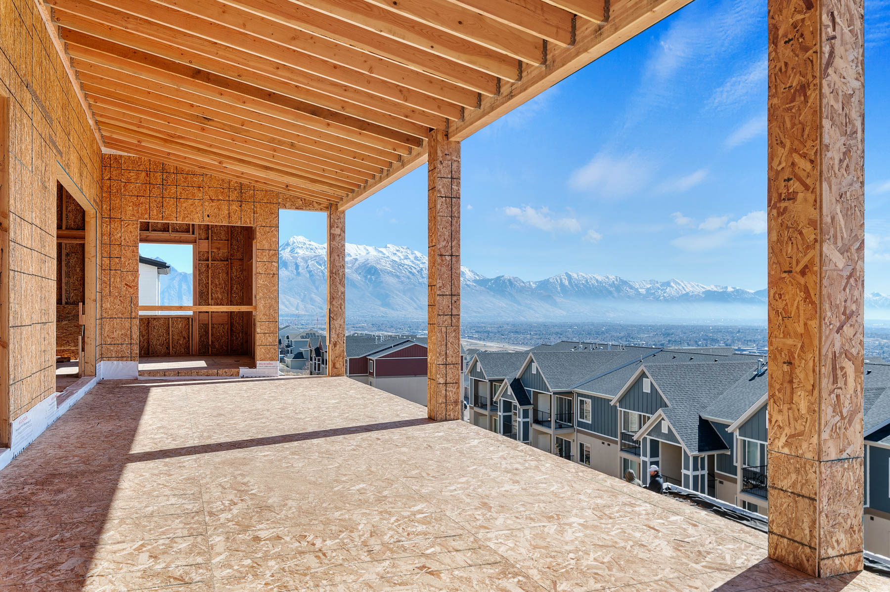 SEASONS ESTATES - Residential