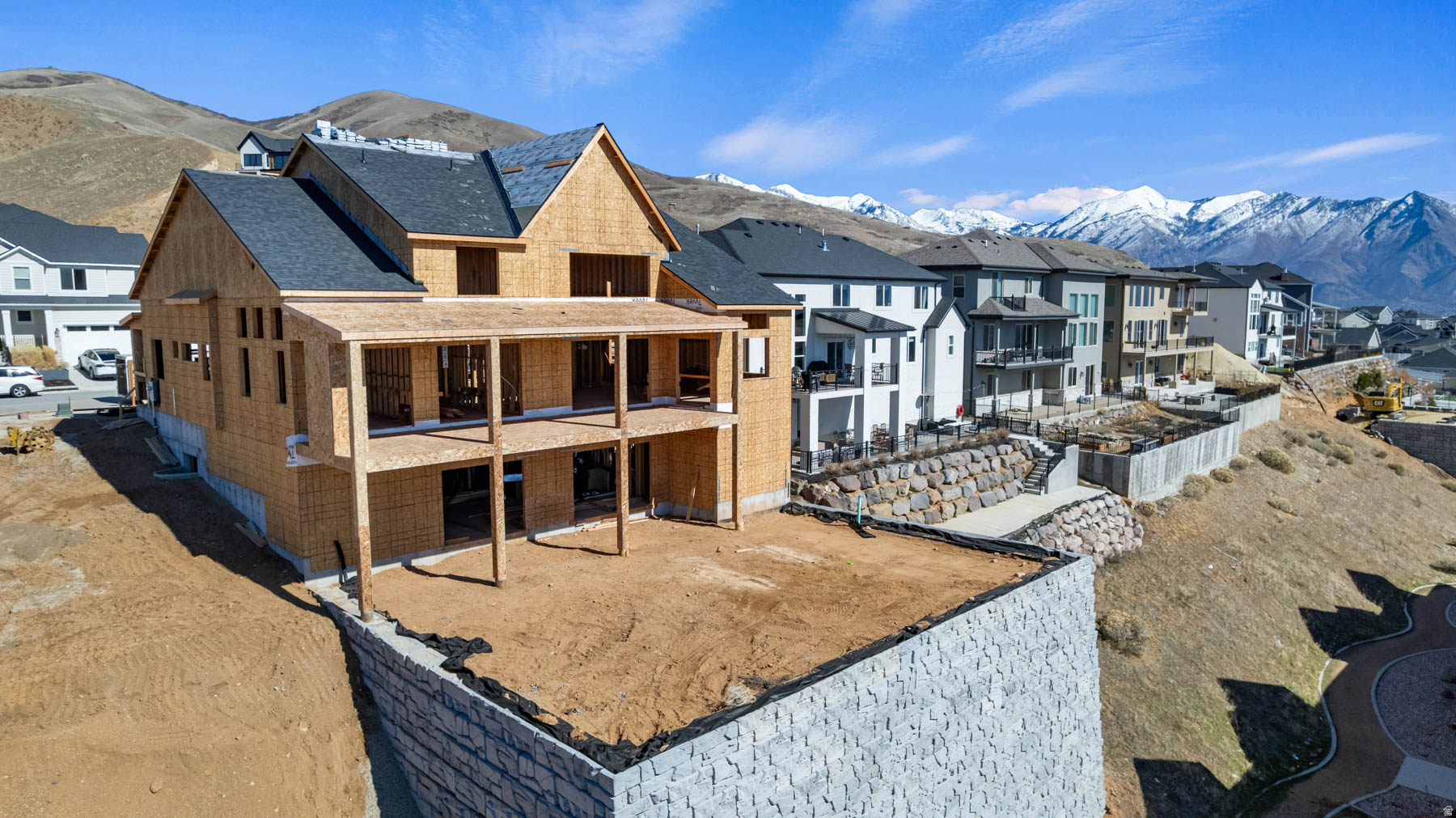 SEASONS ESTATES - Residential