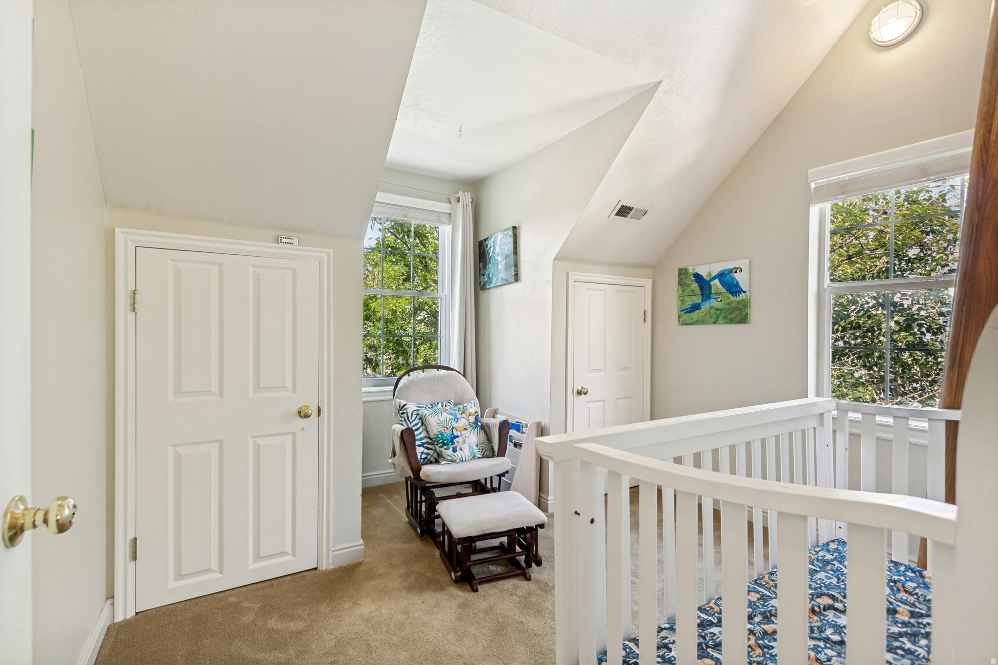 EAGLES VIEW - Residential